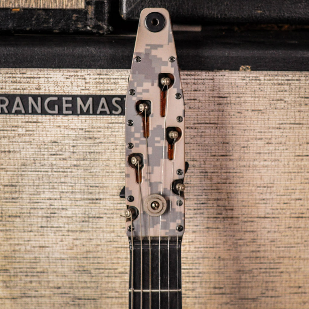 Chris Larsen Model 9 MKI Digital Camo 2000