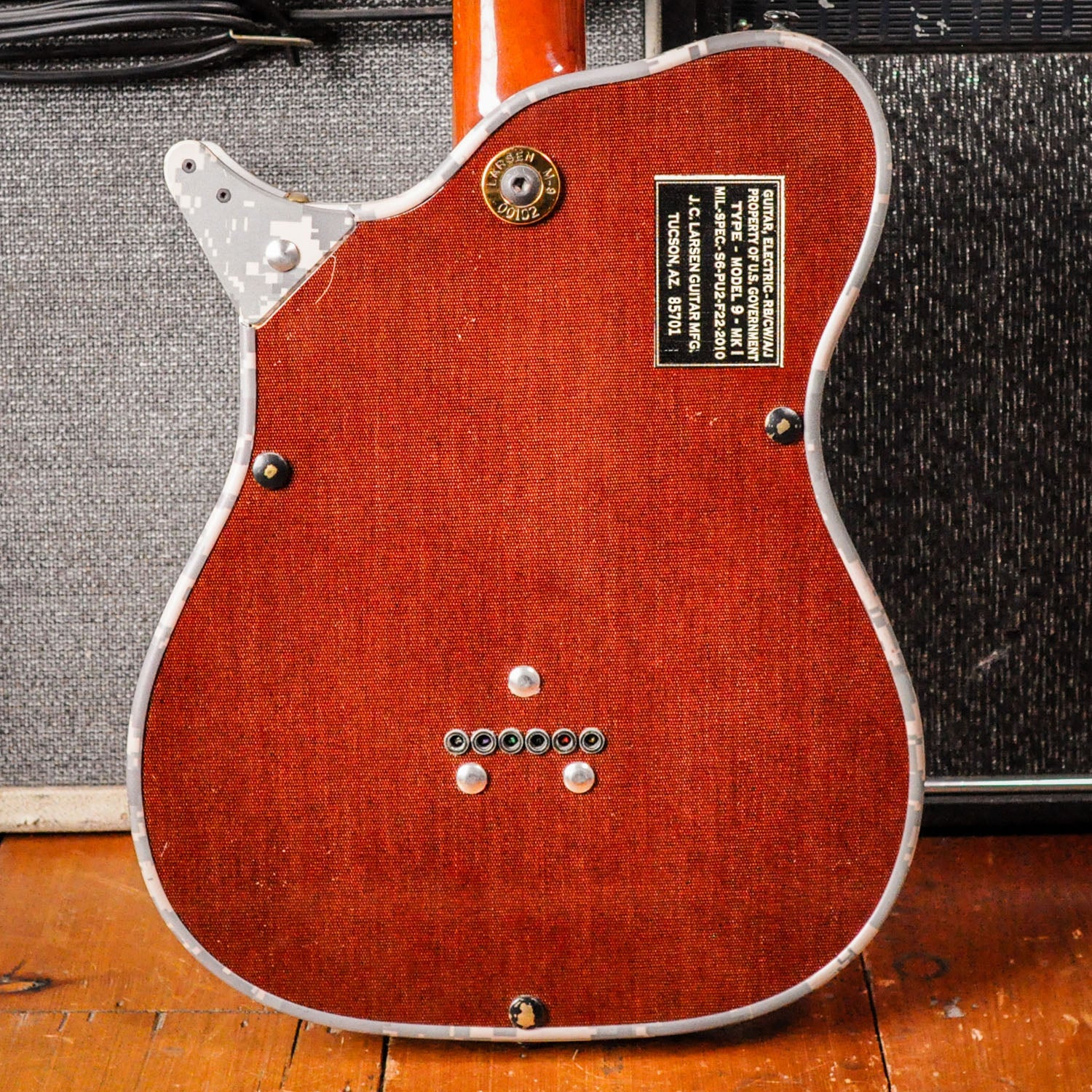 Chris Larsen Model 9 MKI Digital Camo 2000