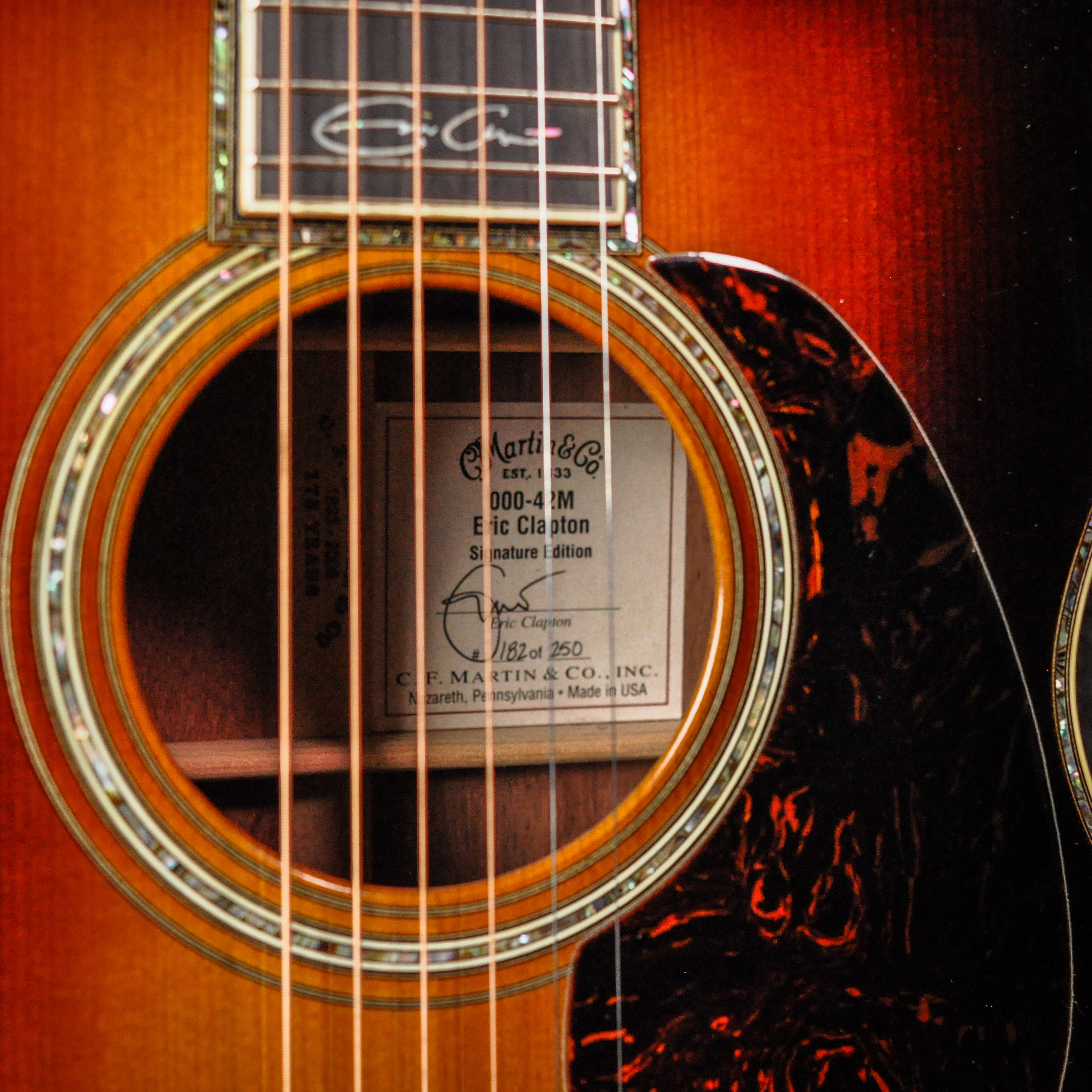 Martin 000-42M Eric Clapton Signature Sunburst 2008