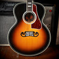 Gibson SJ-200 Western Classic Custom Sunburst 2023