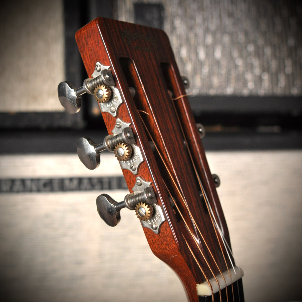 Martin 00C-16DB Sunburst 1999