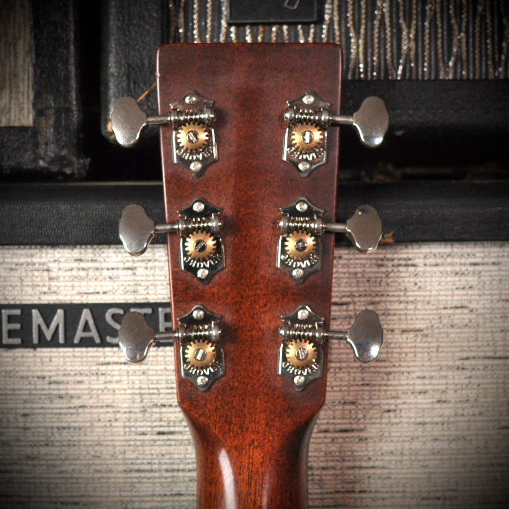 Martin D-18 Natural 2018