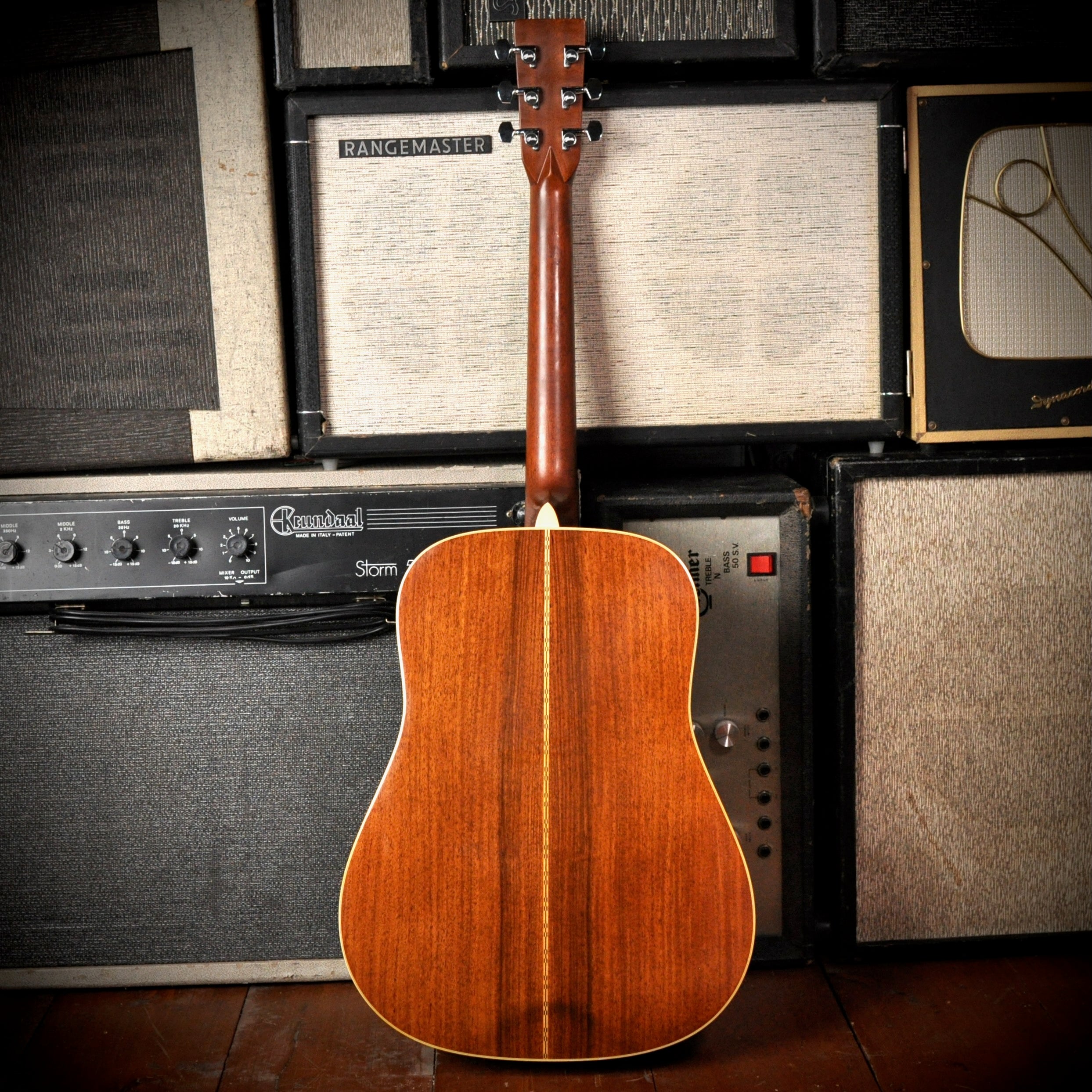 Martin D-28 Natural 2001
