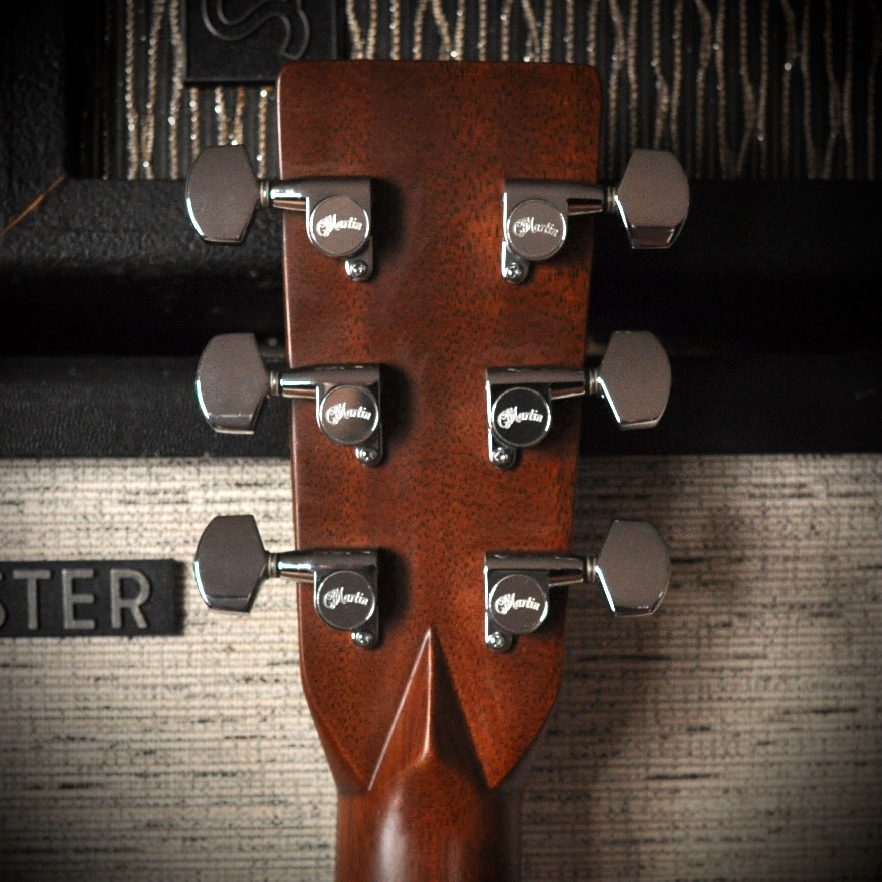 Martin D-28 Natural 2001