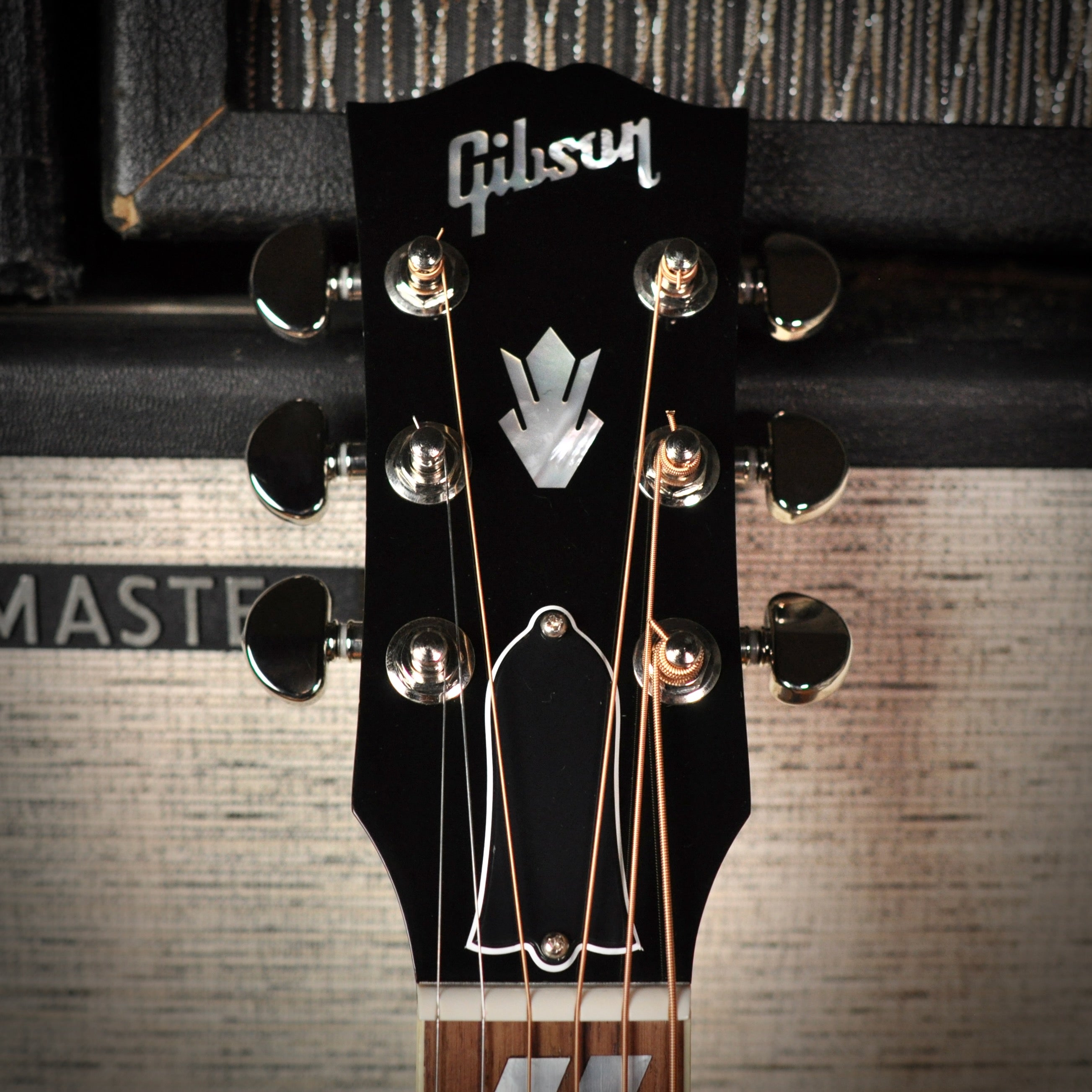 Gibson Hummingbird Standard LH Sunburst 2024