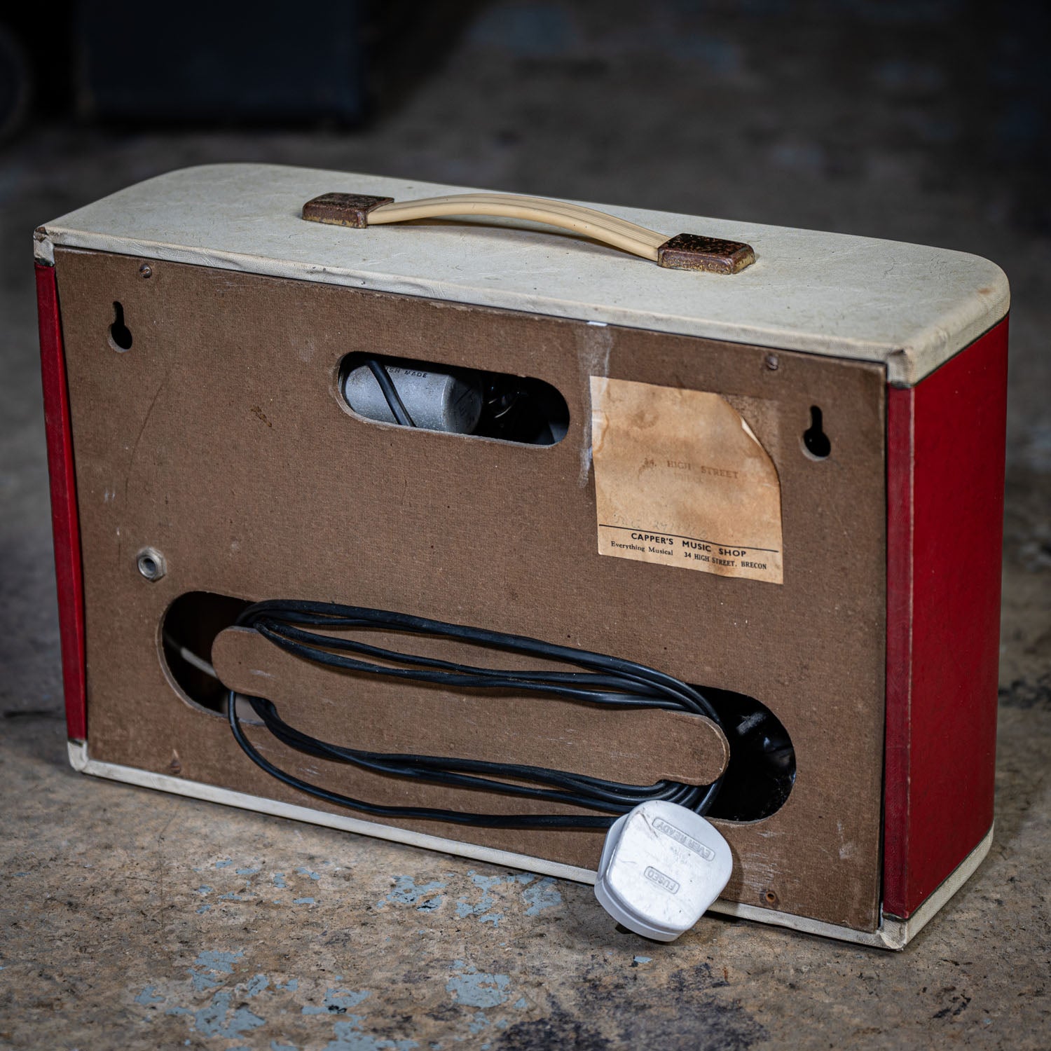 Selmer Little Giant Red & Cream 1961