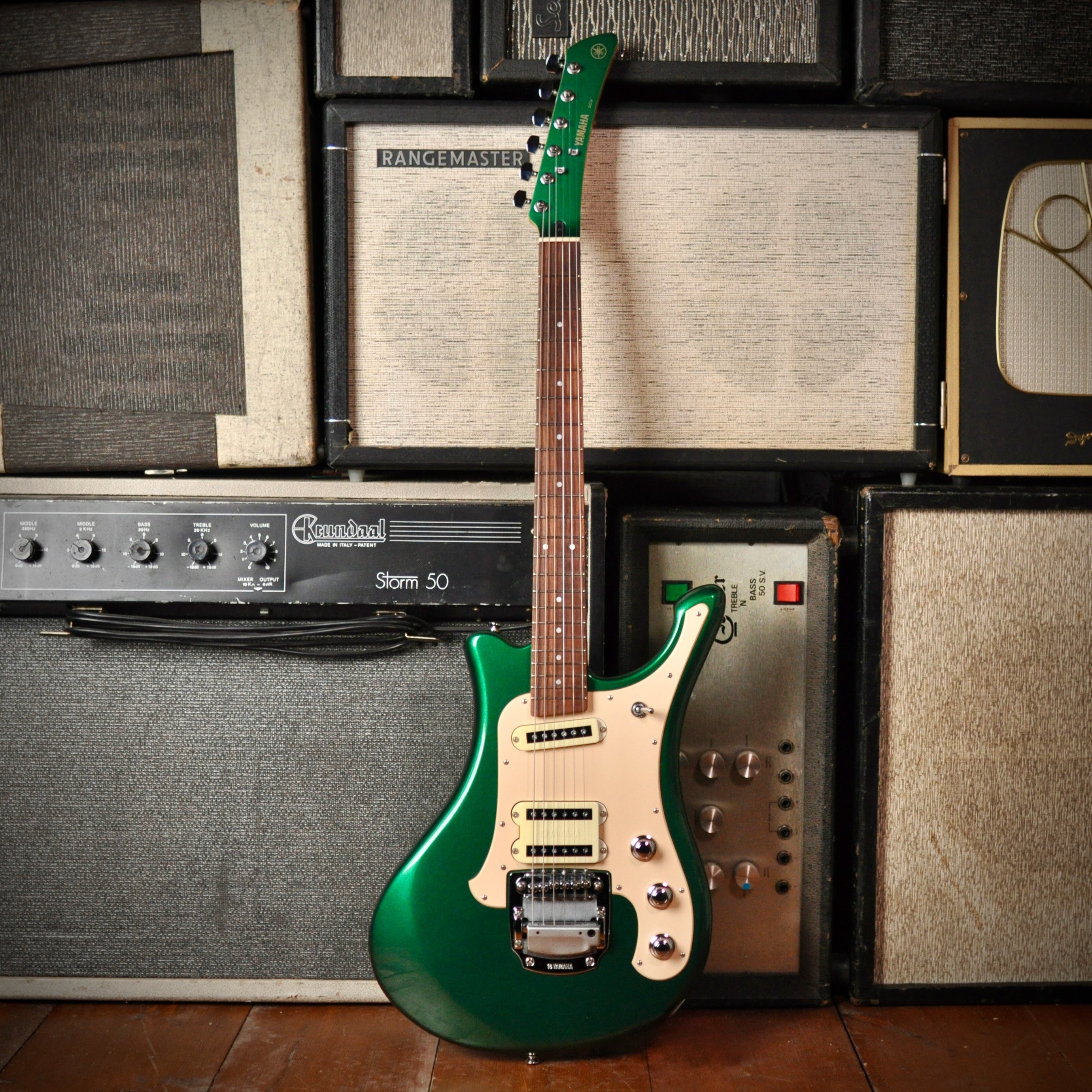 Yamaha SGV-300 Pearl Green 2003