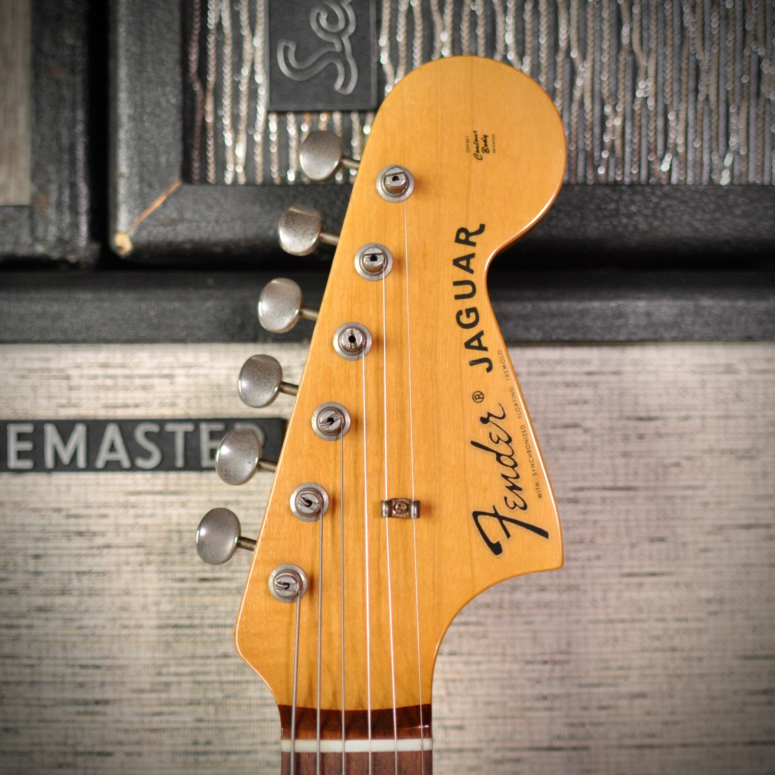 Fender Jaguar CIJ JG66-85 Sunburst 2000