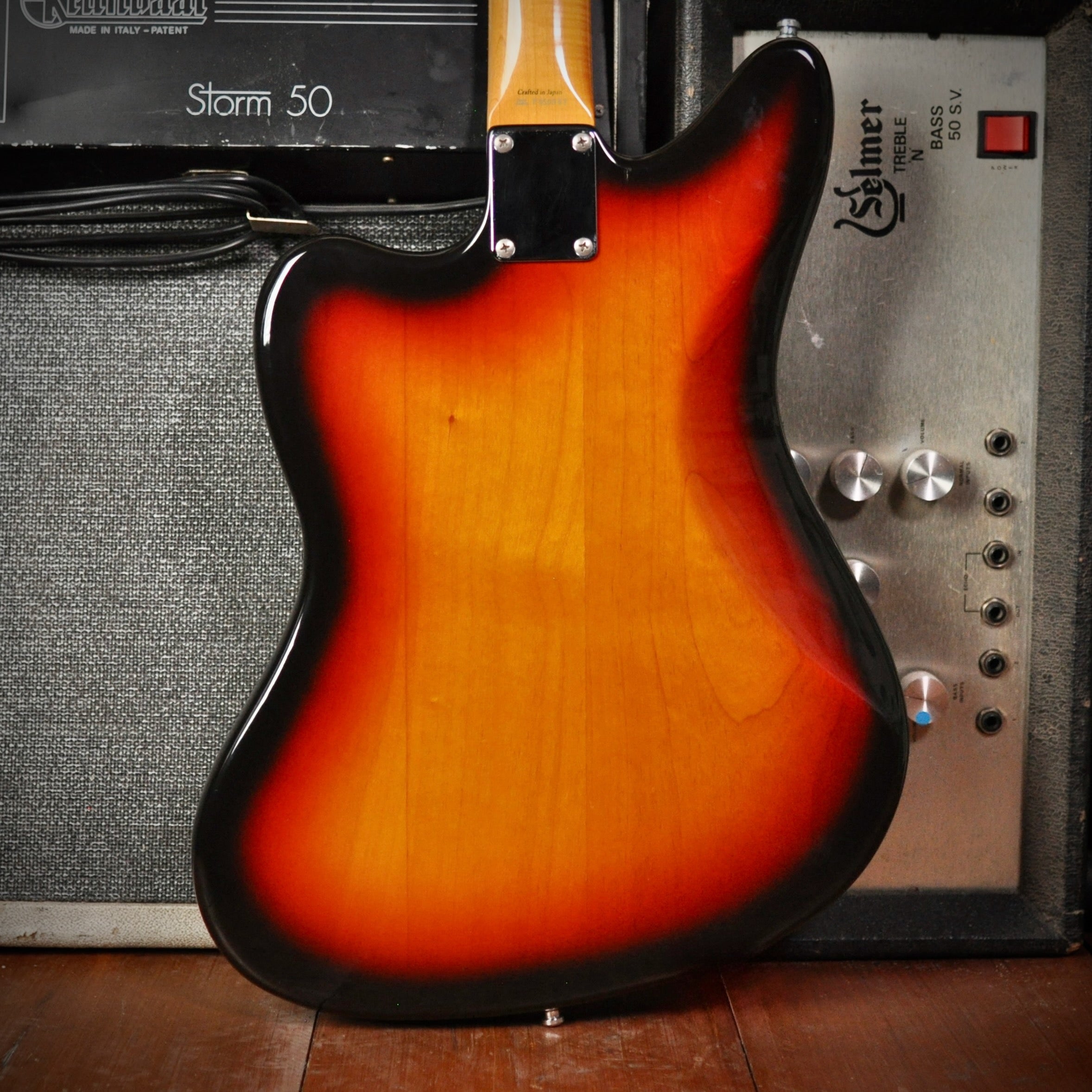 Fender Jaguar CIJ JG66-85 Sunburst 2000