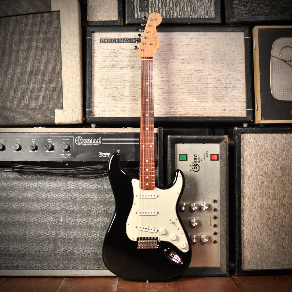 Fender Stratocaster MIJ Traditional II 60s 2020