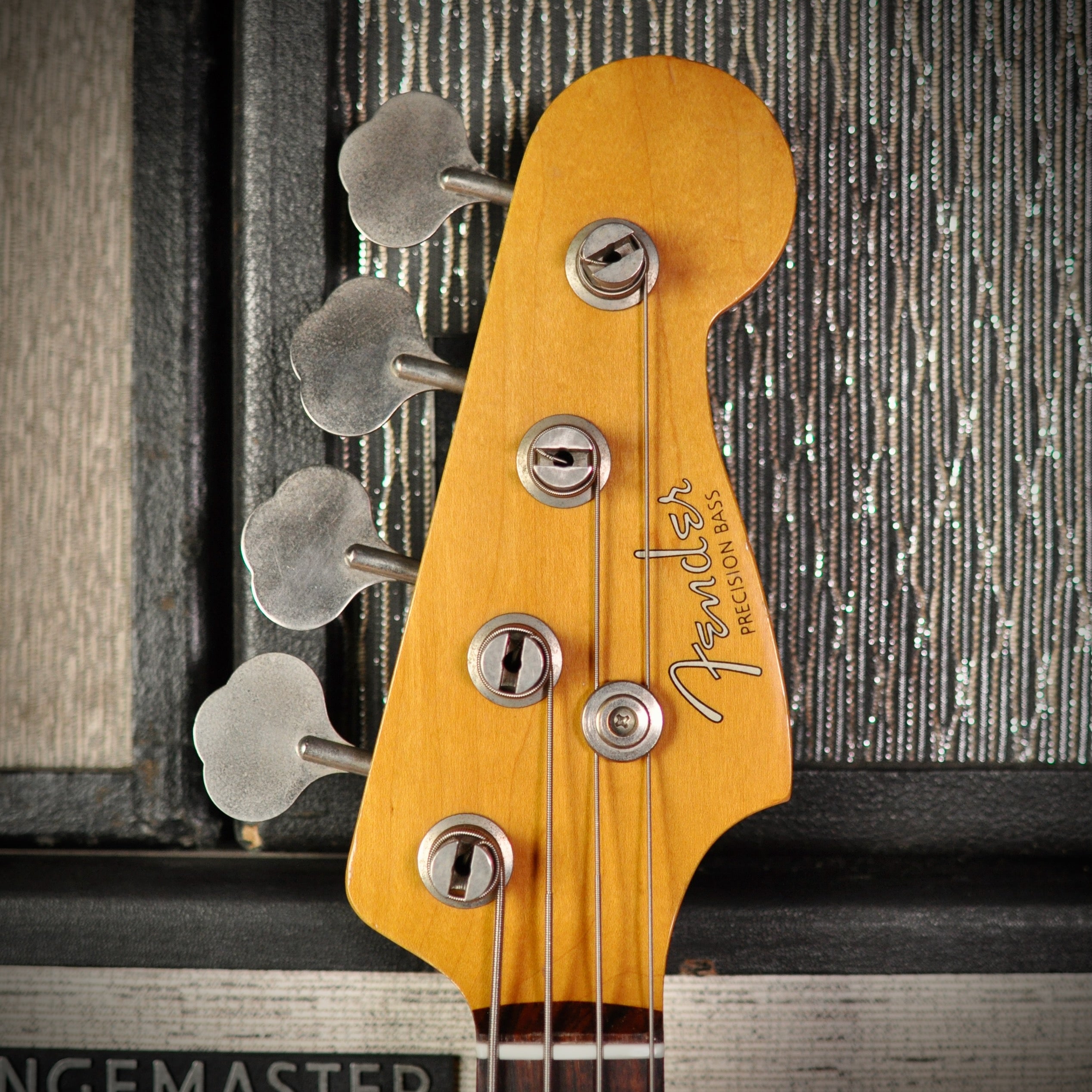 Fender Precision Bass MIJ PB62-500 Sunburst 1991