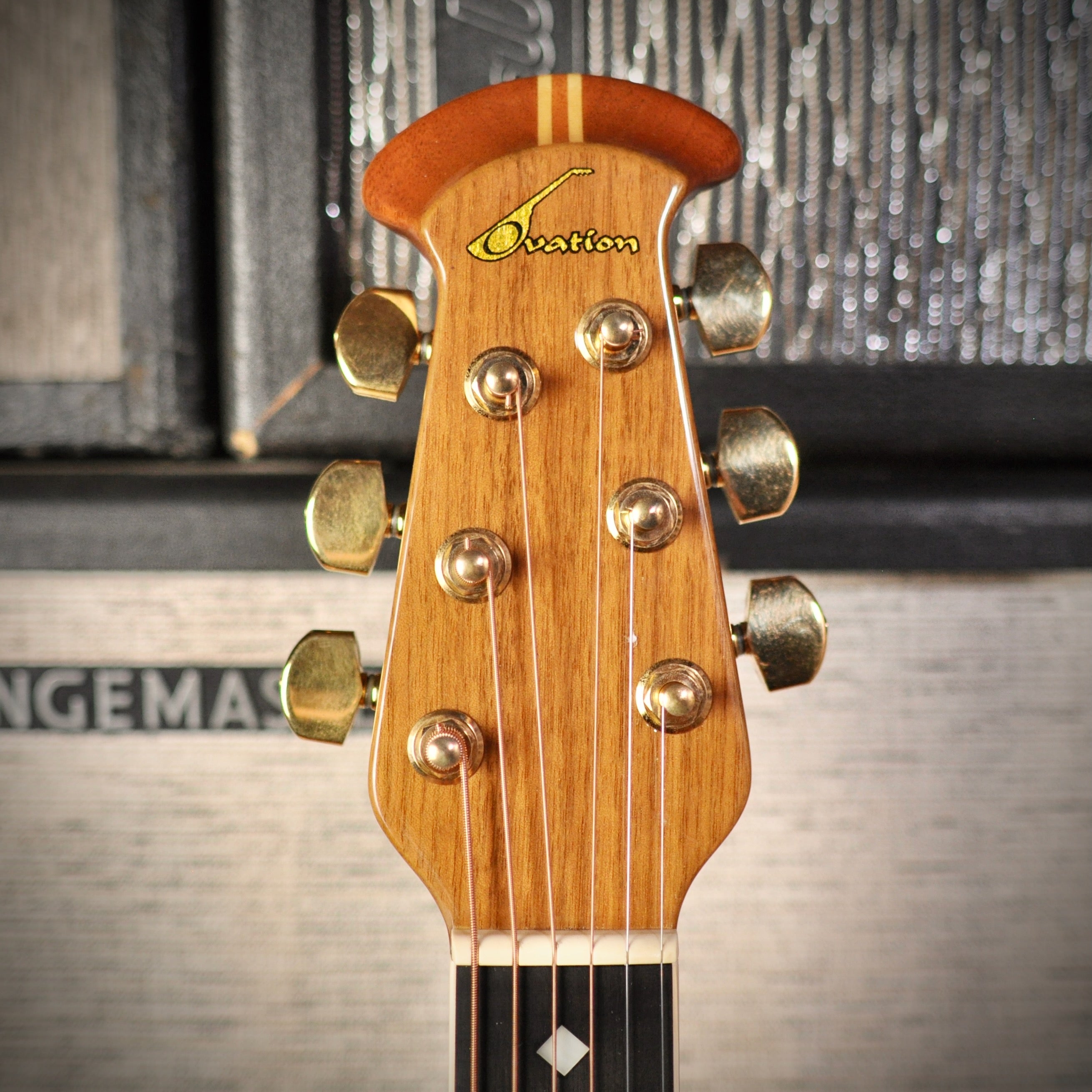 Ovation 1827 Legend Super Shallow Cutaway Natural 1990