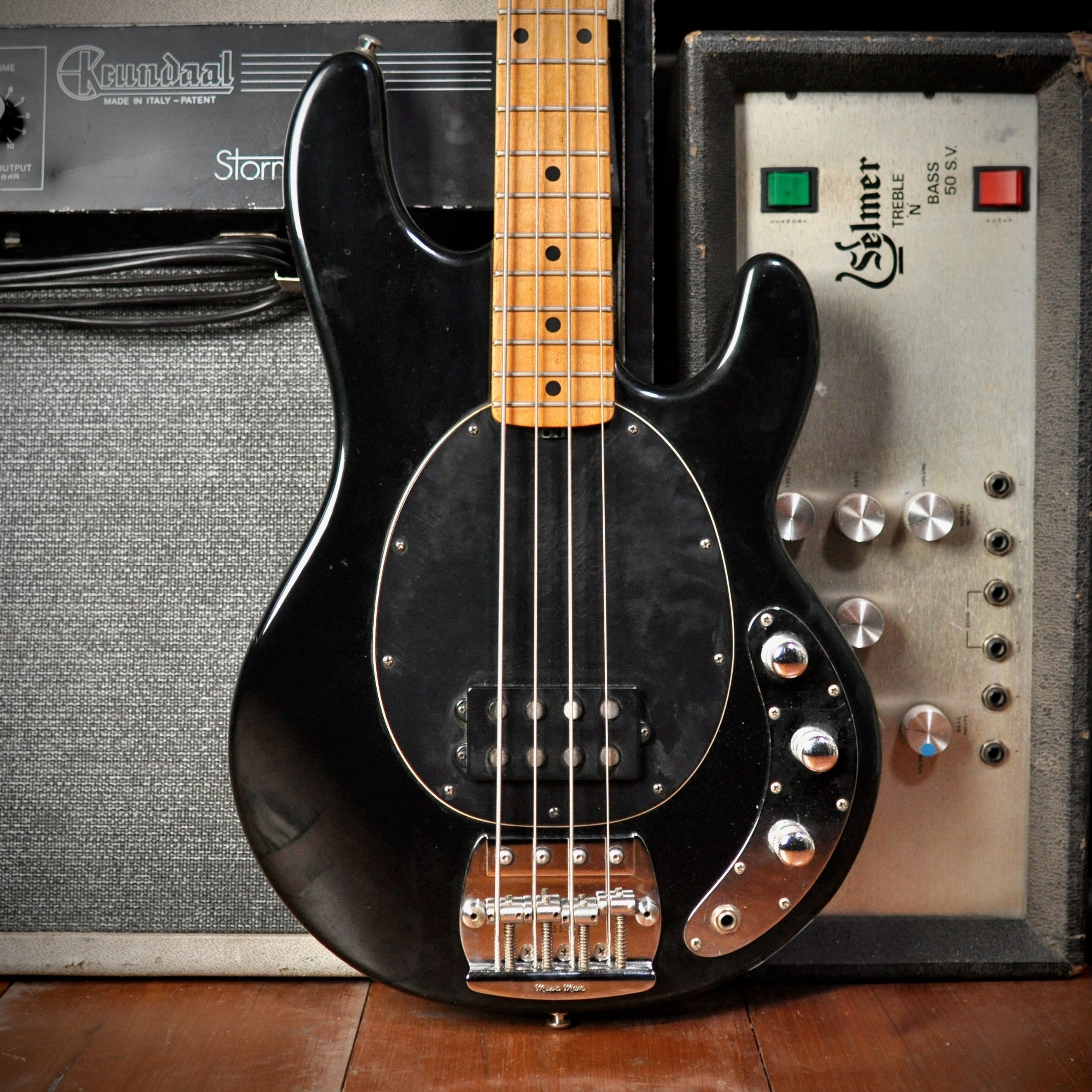 Ernie Ball Music Man StingRay Bass 2EQ Black 1995