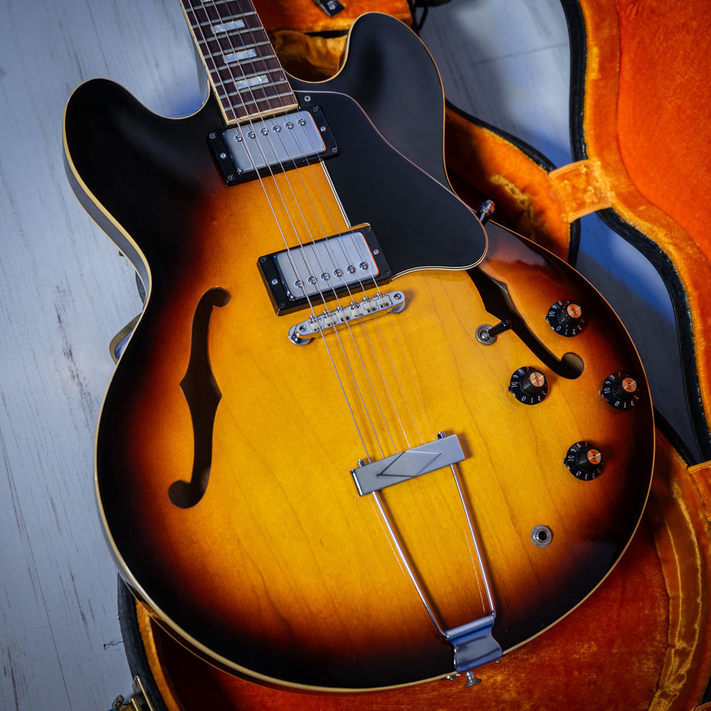 Gibson ES335 TIME CAPSULE Sunburst 1968