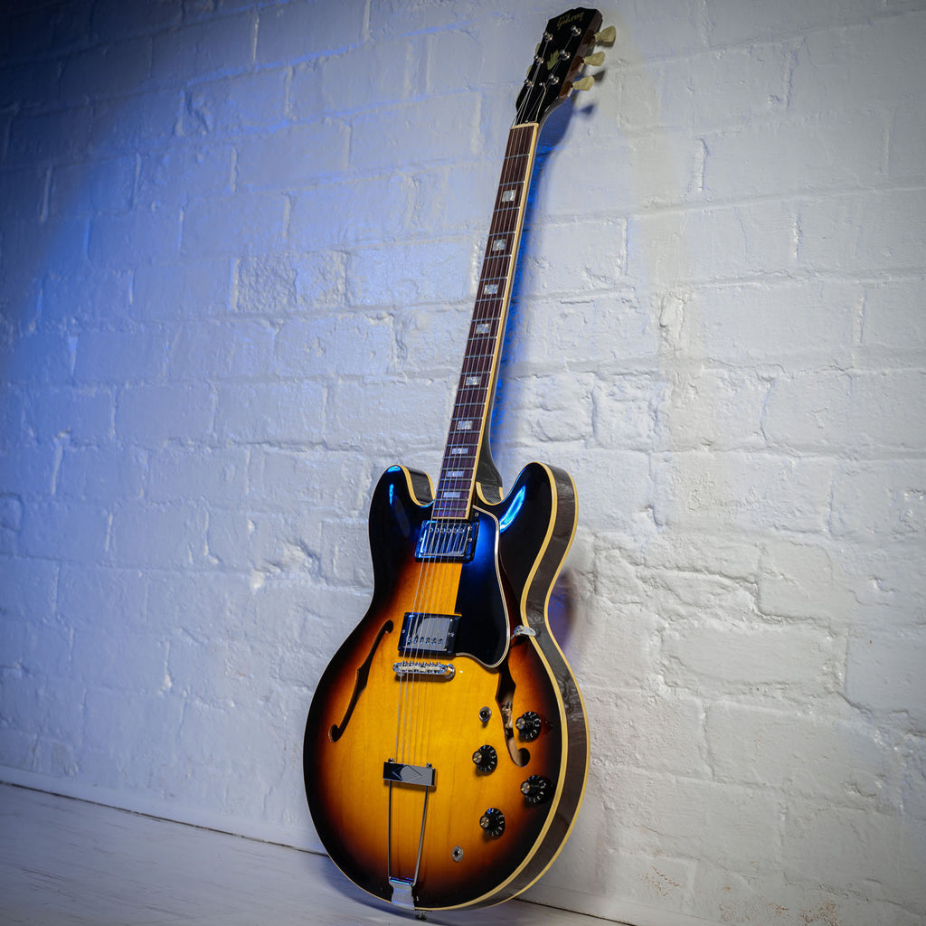 Gibson ES335 TIME CAPSULE Sunburst 1968