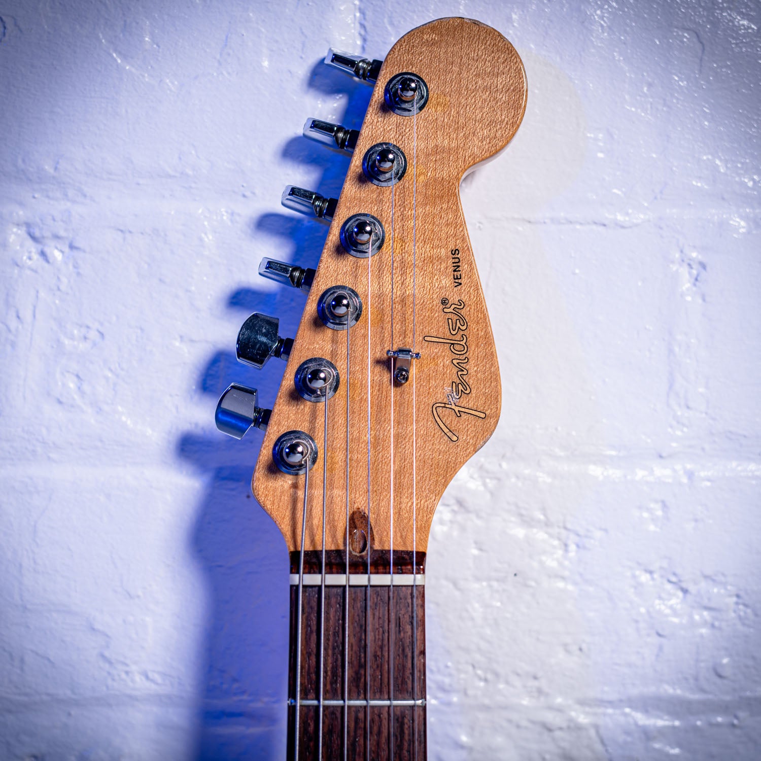 Fender Custom Shop Venus Prototype No1 Ex Courtney Love White 1990s