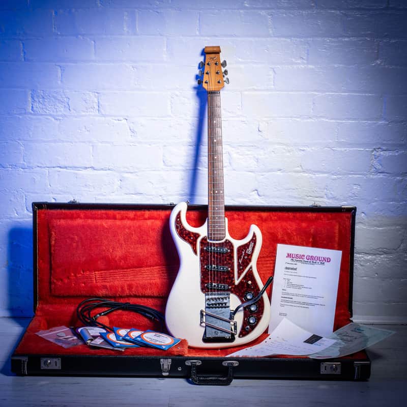 Burns Marvin Prototype model owned and used by Hank Marvin White 1964