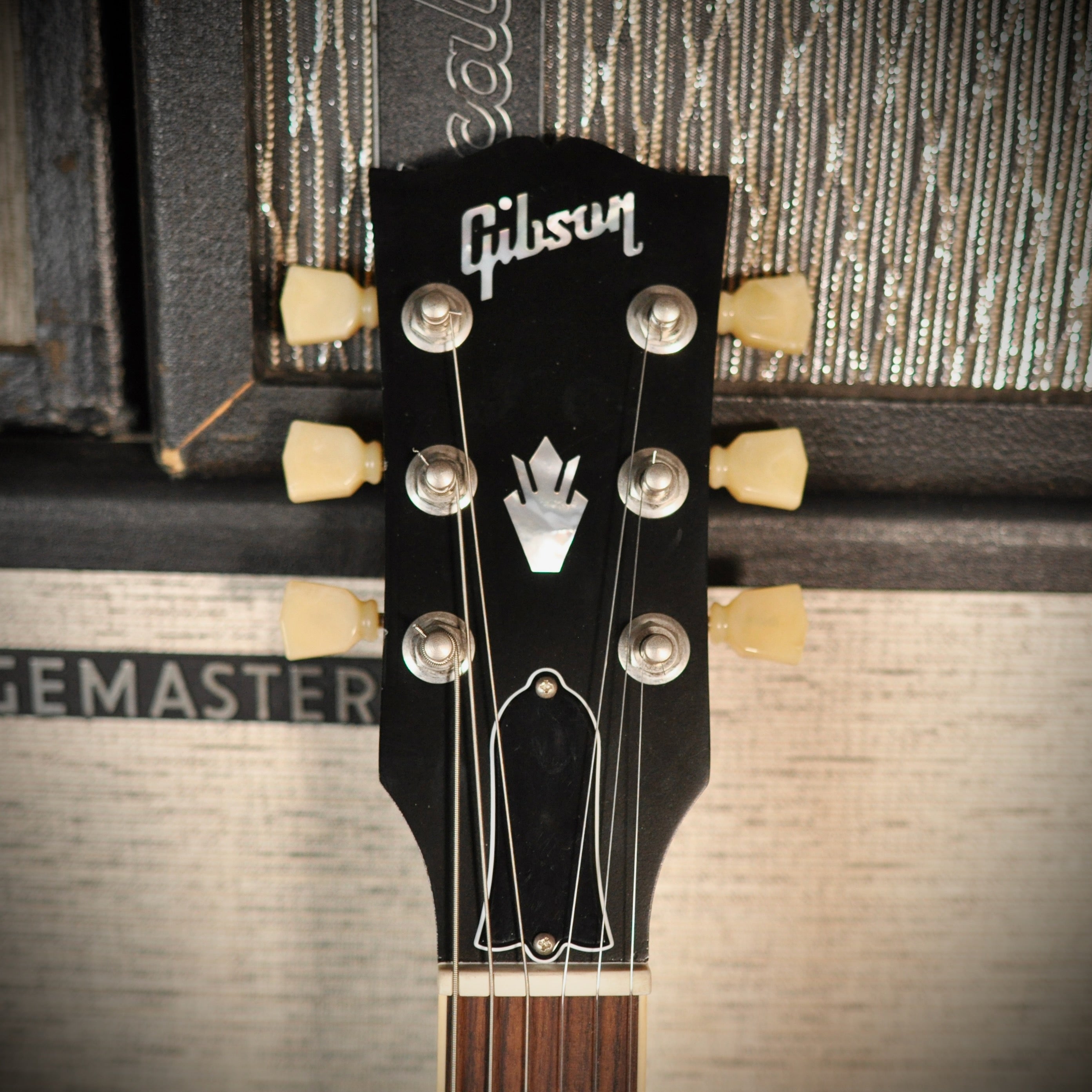 Gibson ES-335 Satin 2022