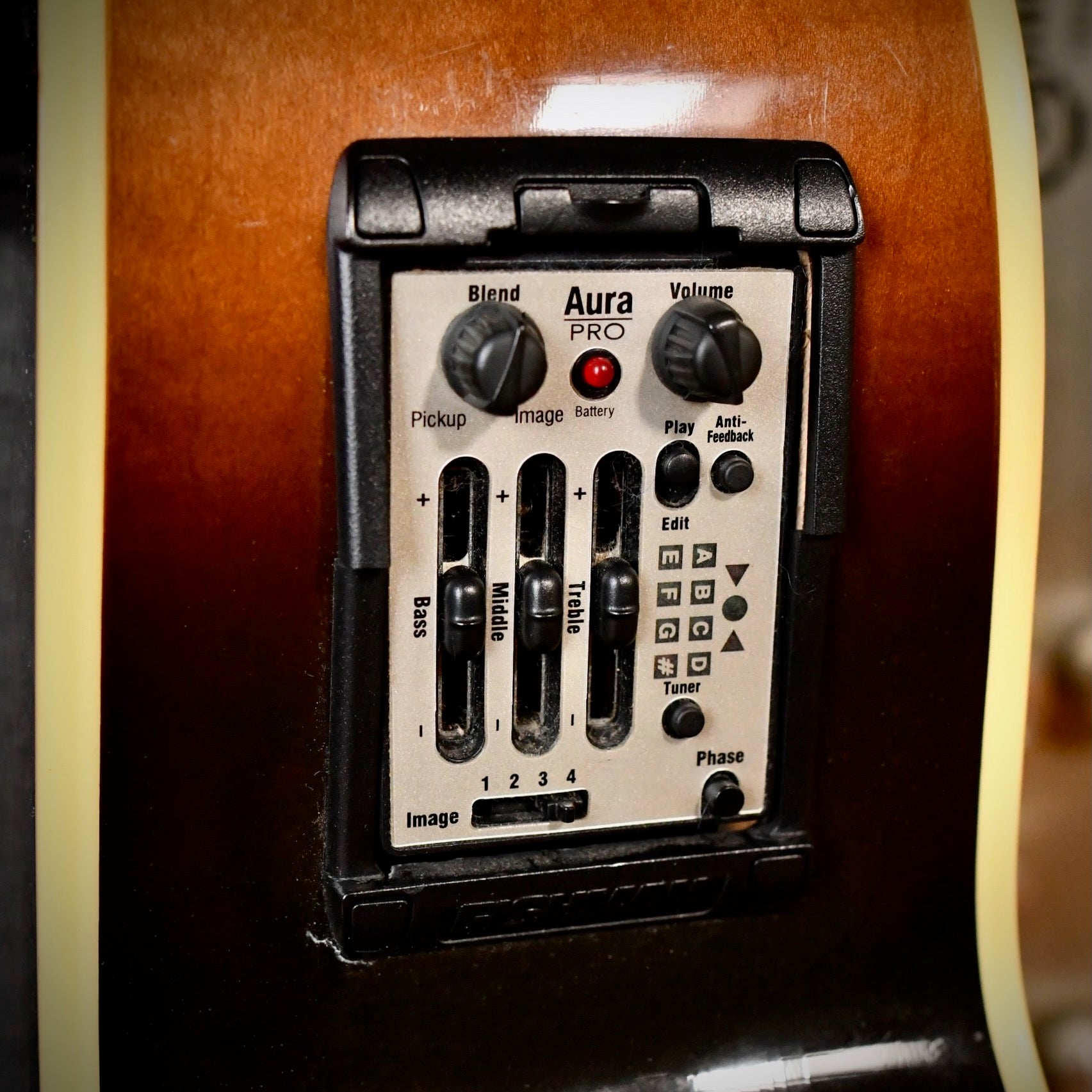 Gibson J-165 EC Sunburst 2012