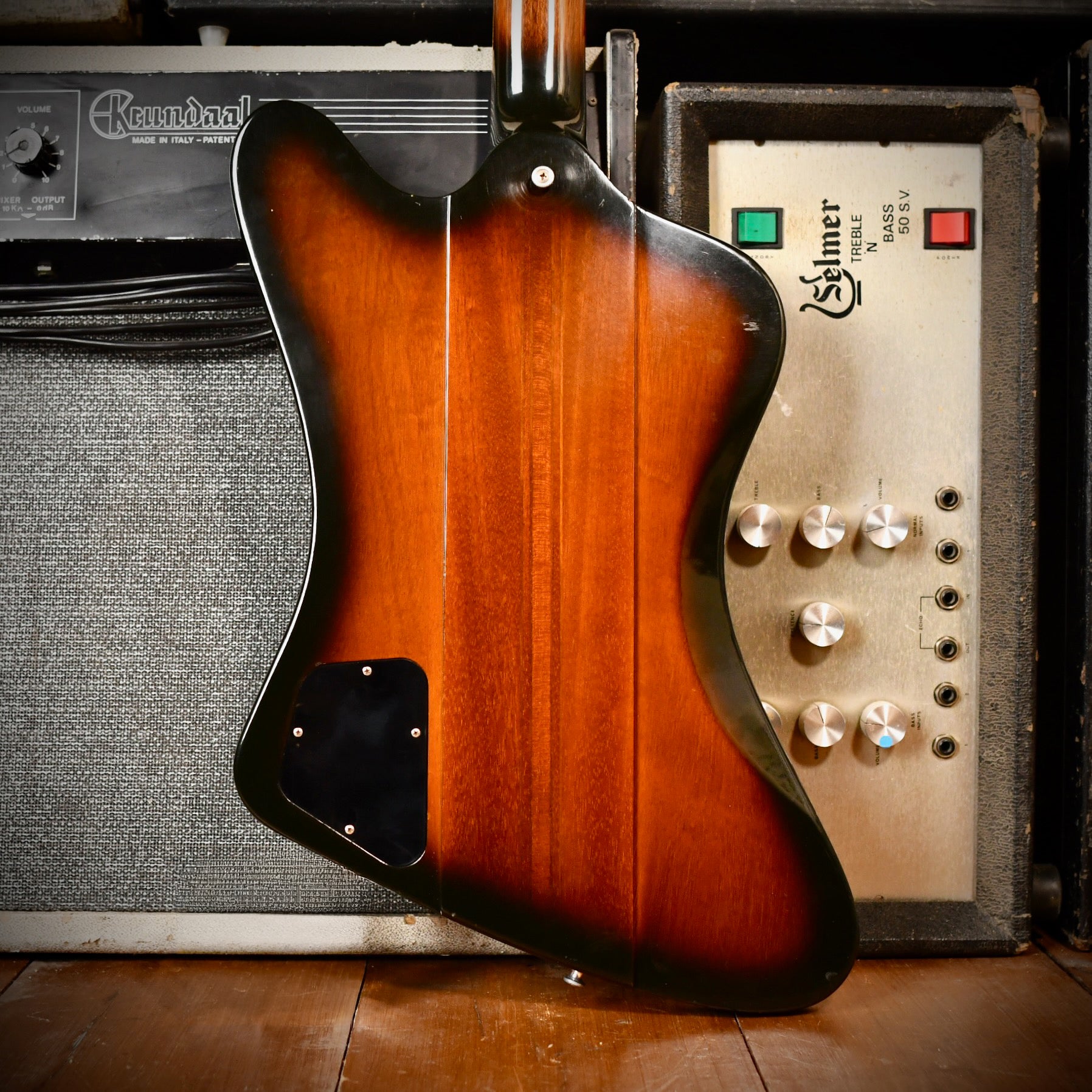 Gibson Reverse Firebird VII '63 RI Sunburst 2002