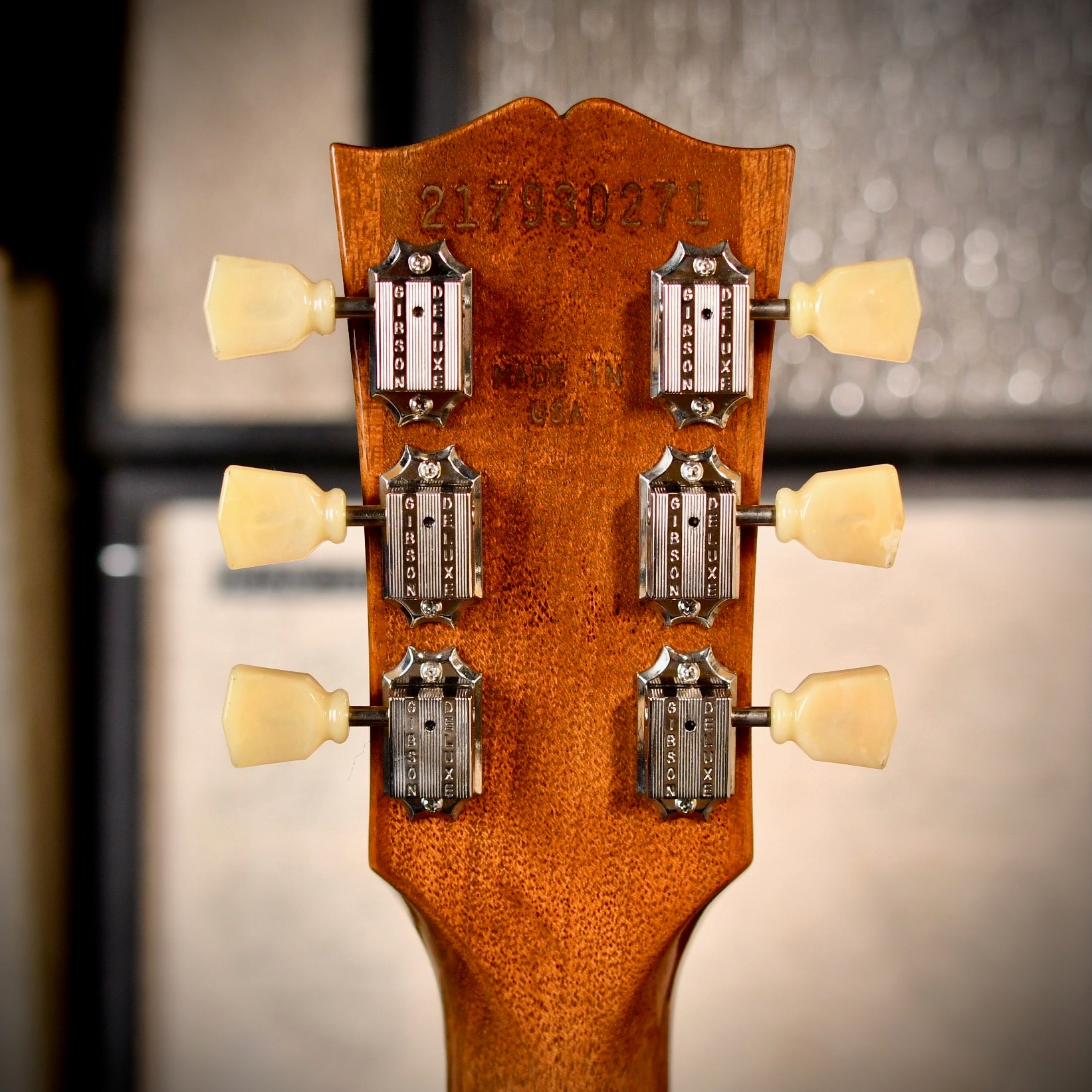 Gibson Les Paul 70s Deluxe Gold Top 2023