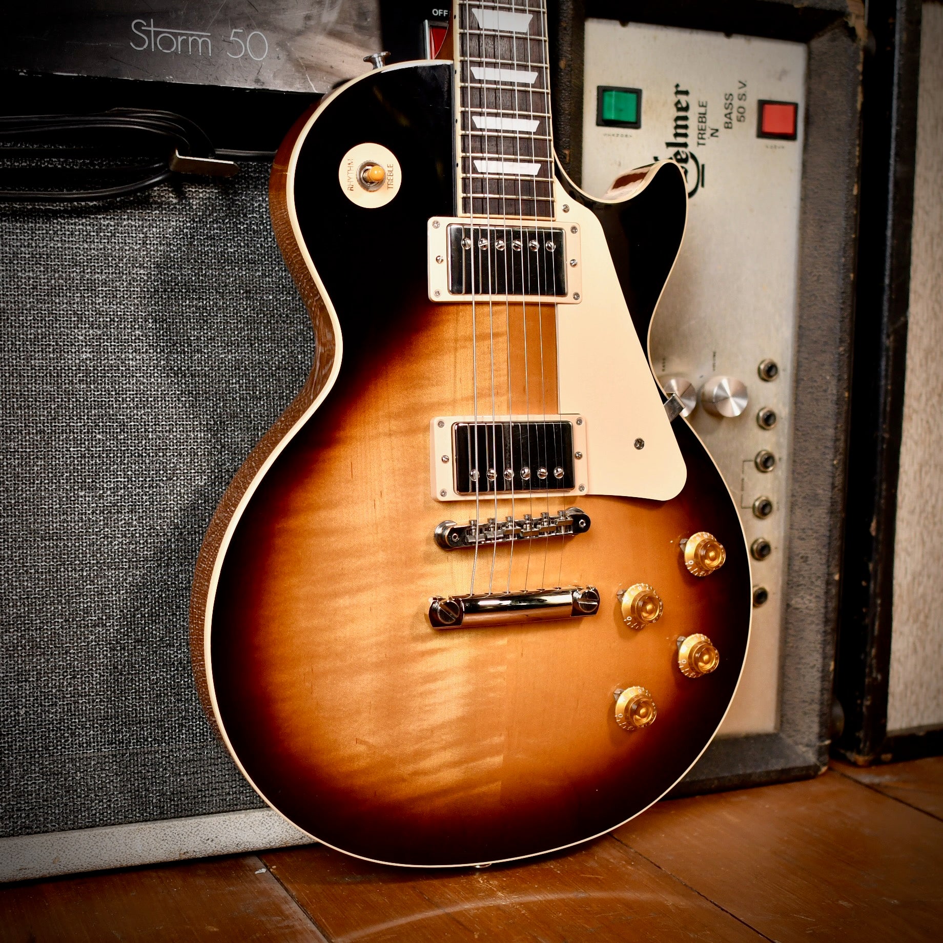 Gibson Les Paul Standard Tobacco Sunburst 2023