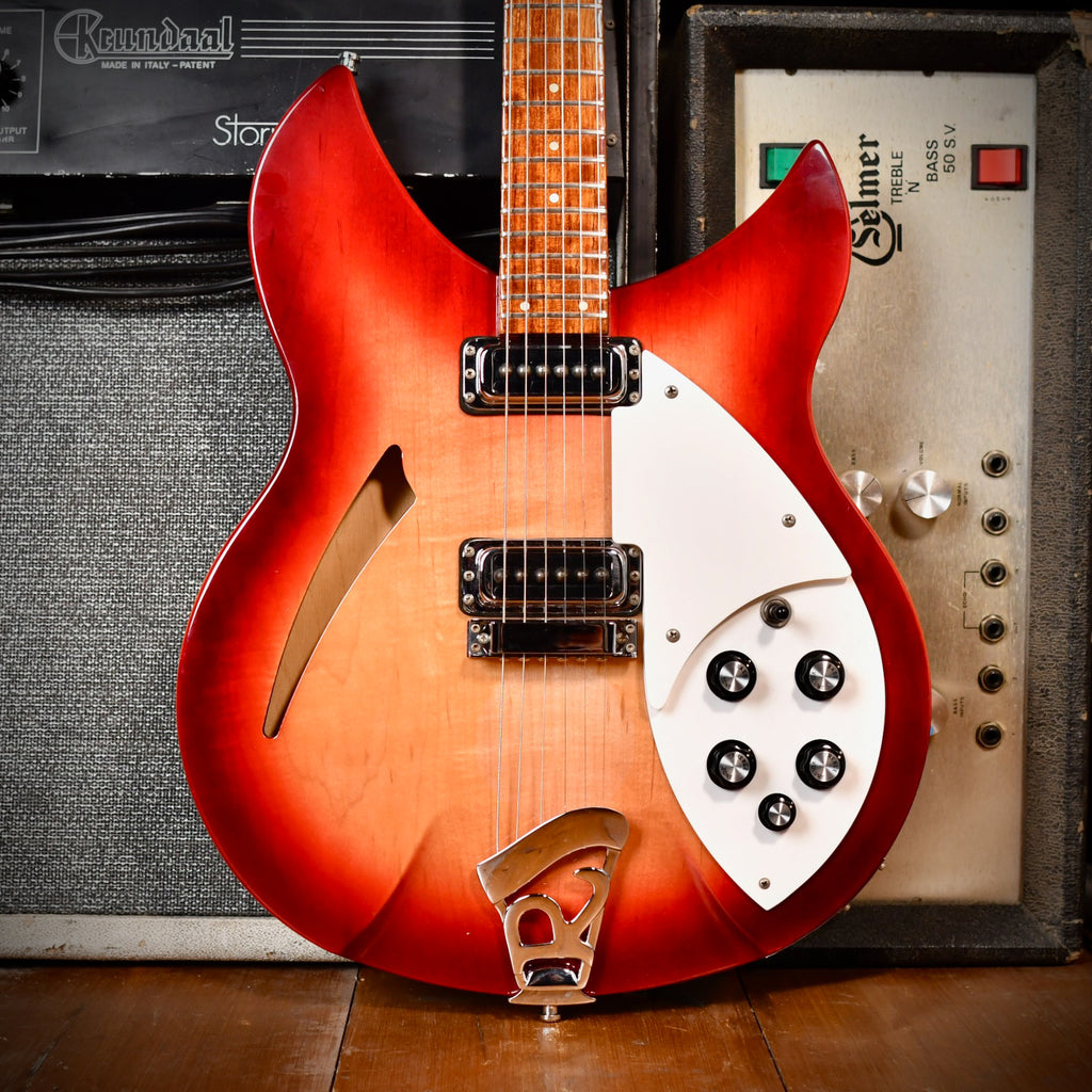 Rickenbacker 330 Fireglo 1999