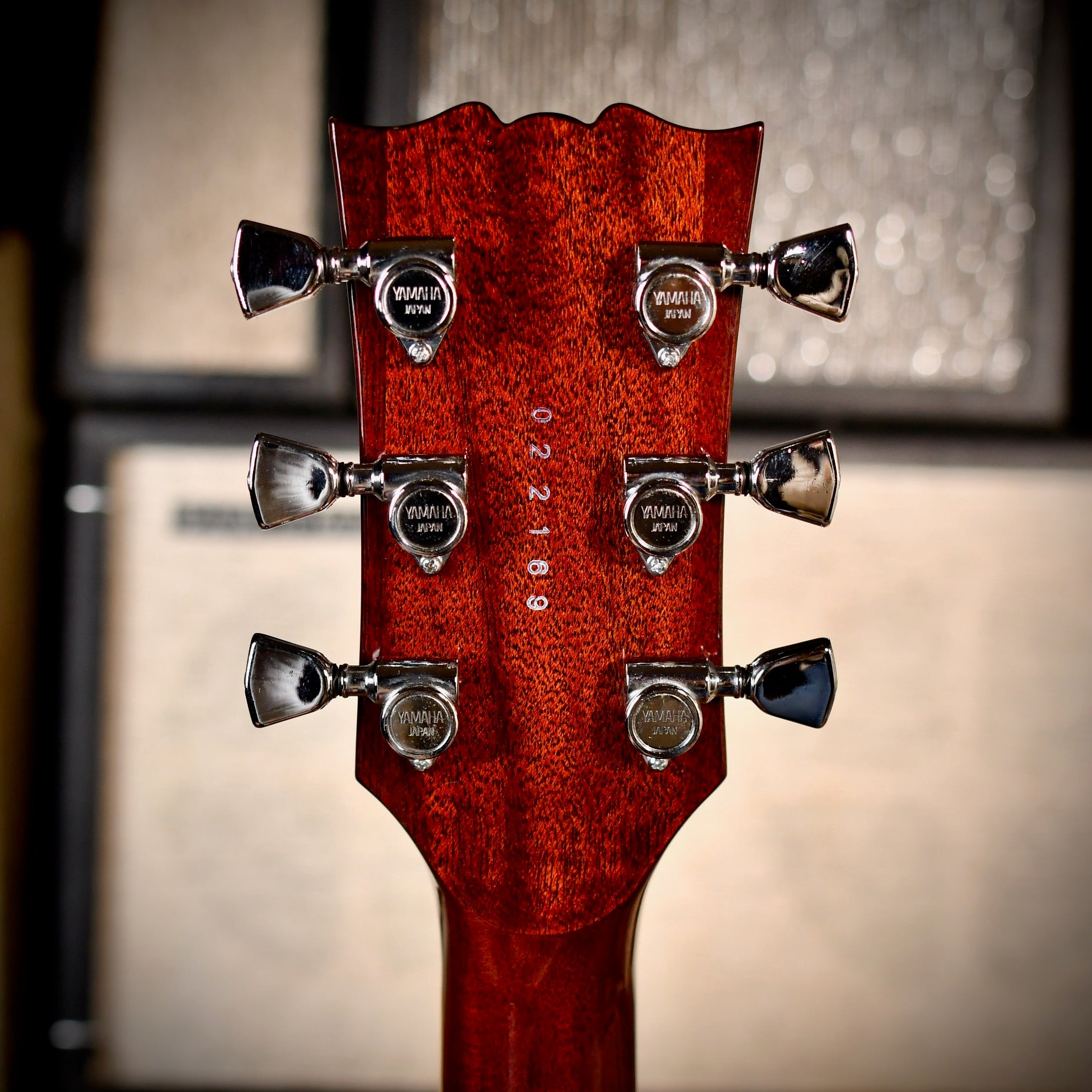 Yamaha SG-800 OS Oil Stain 1980