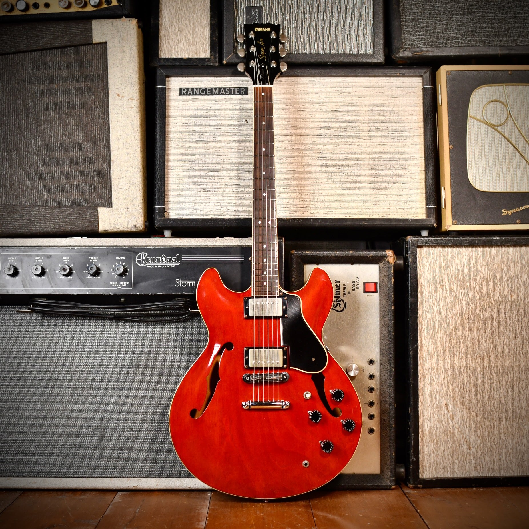 Yamaha SA-700 Persimmon Red 1978