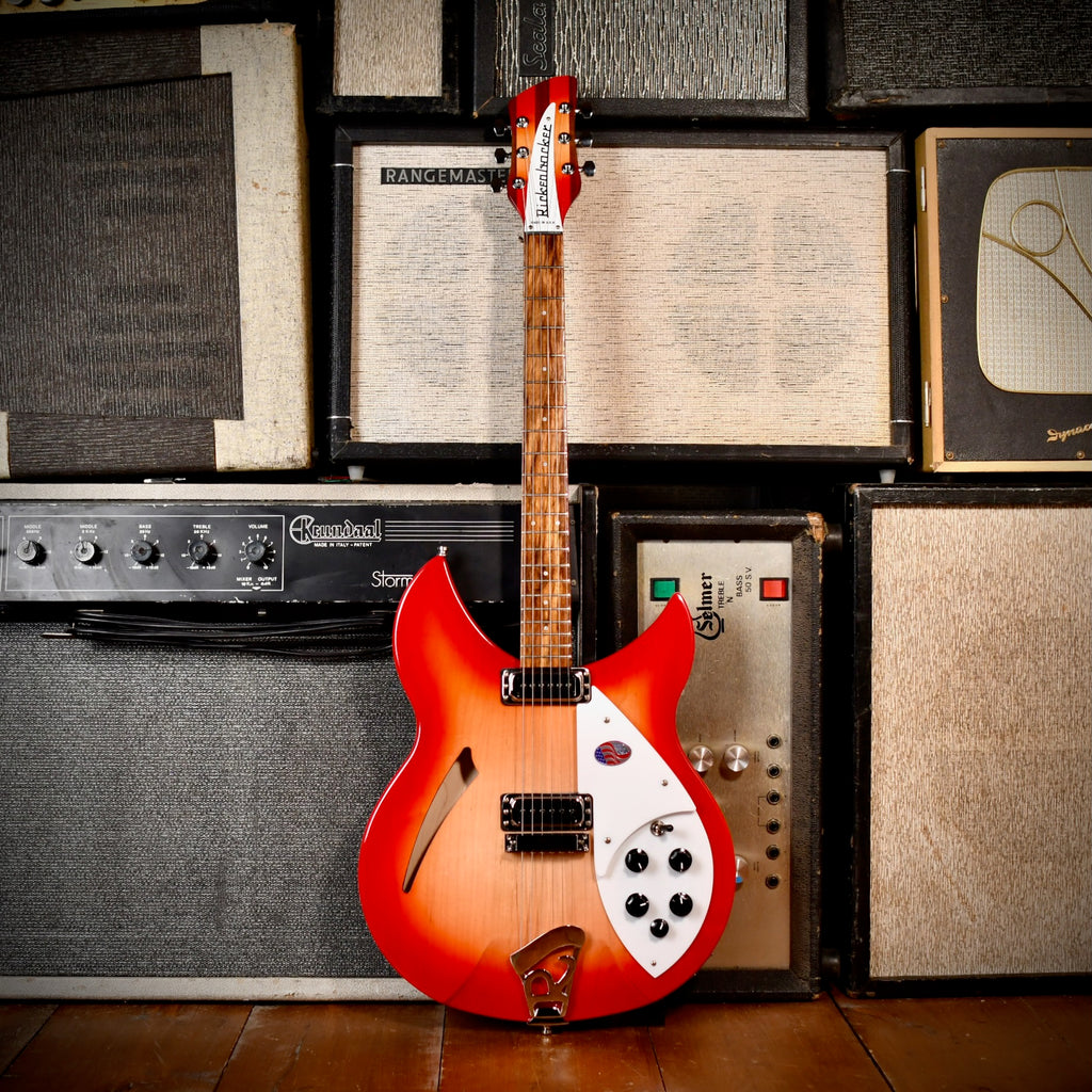 Rickenbacker 330 Fireglo 2025