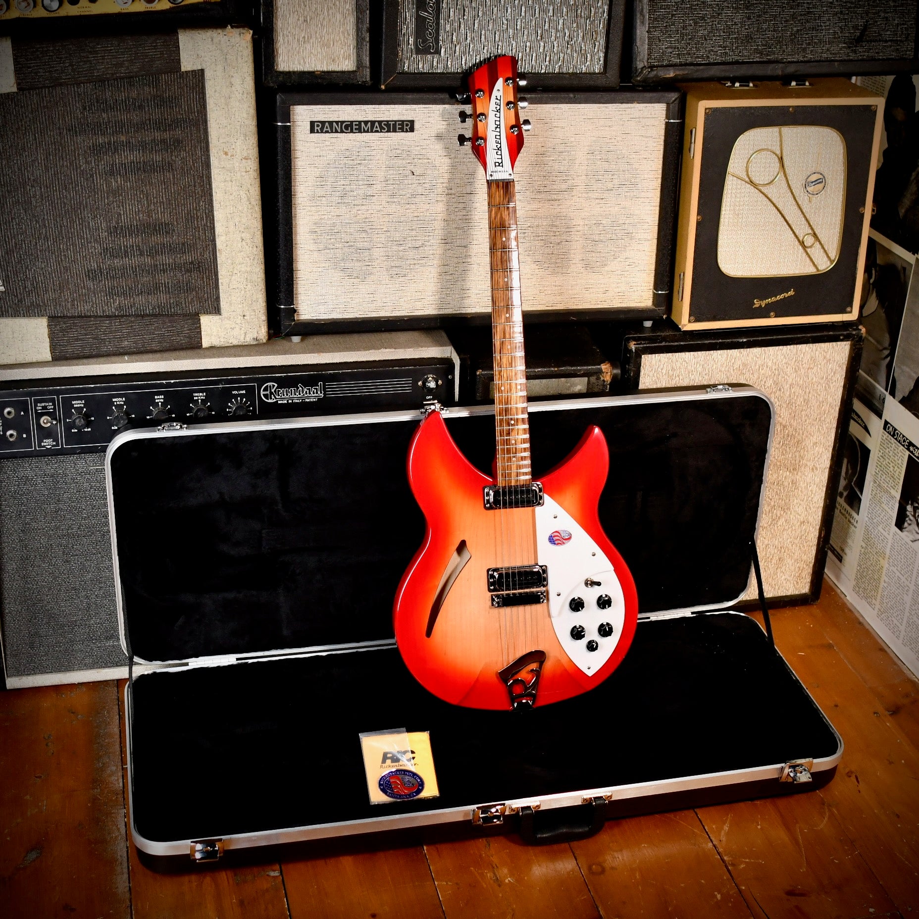 Rickenbacker 330 Fireglo 2025