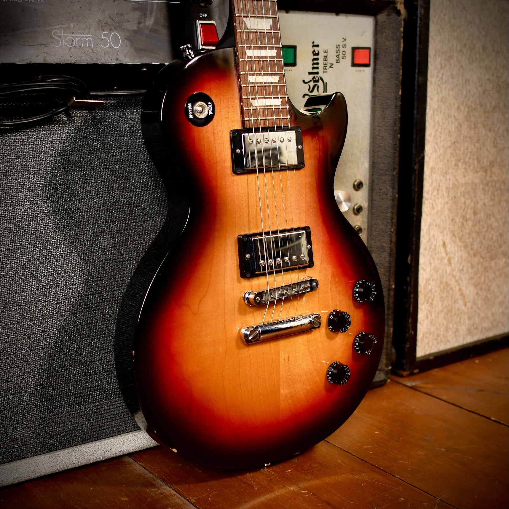 Gibson Les Paul Studio Fireburst 2008