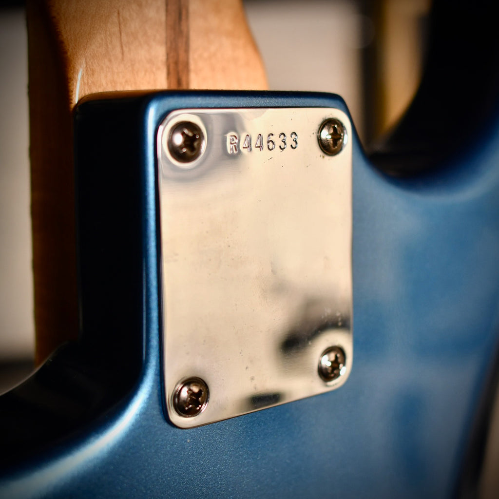Fender Custom Shop Custom Deluxe Stratocaster Lake Placid Blue 2008