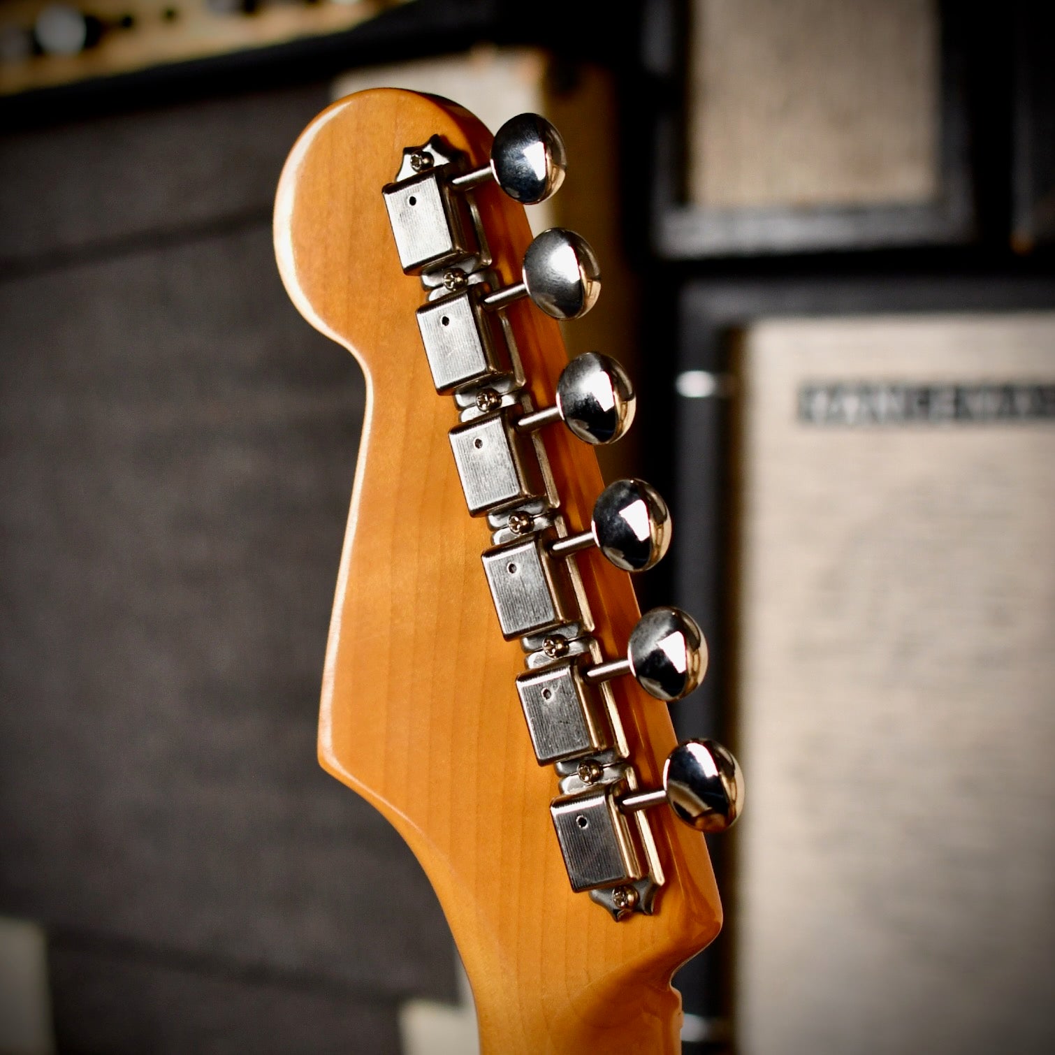 Fender Eric Johnson Signature Stratocaster Sunburst 2022