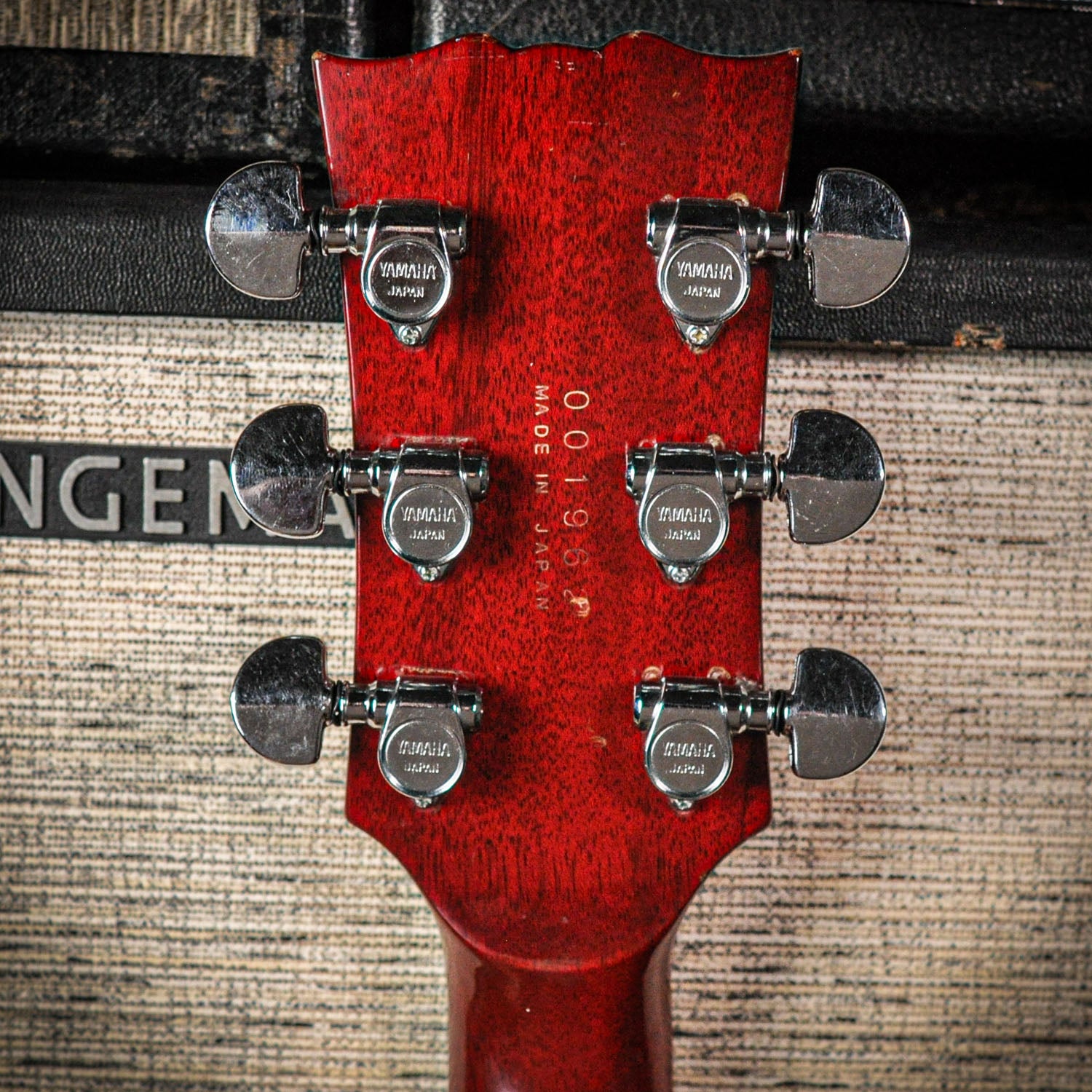 YAMAHA SG700 ヤマハ Yamaha SG-700 Cherry Sunburst 1976 – Hanks