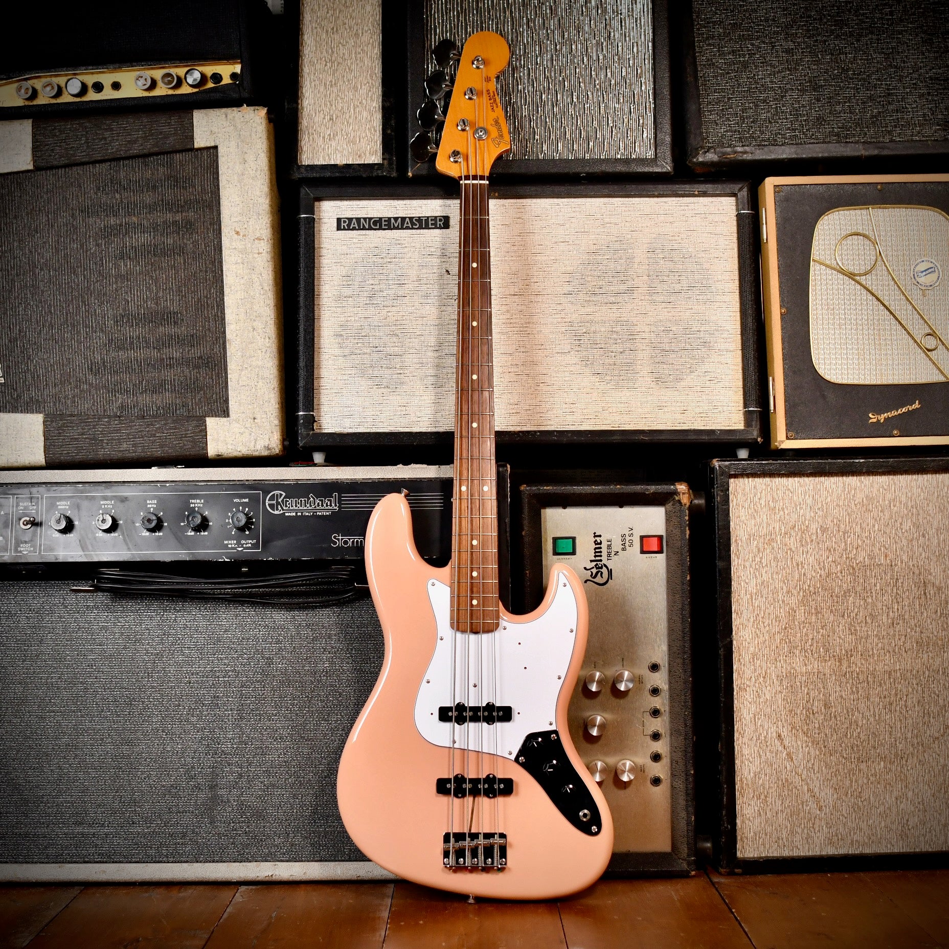 Fender Jazz Bass MIJ Flamingo Pink 2017