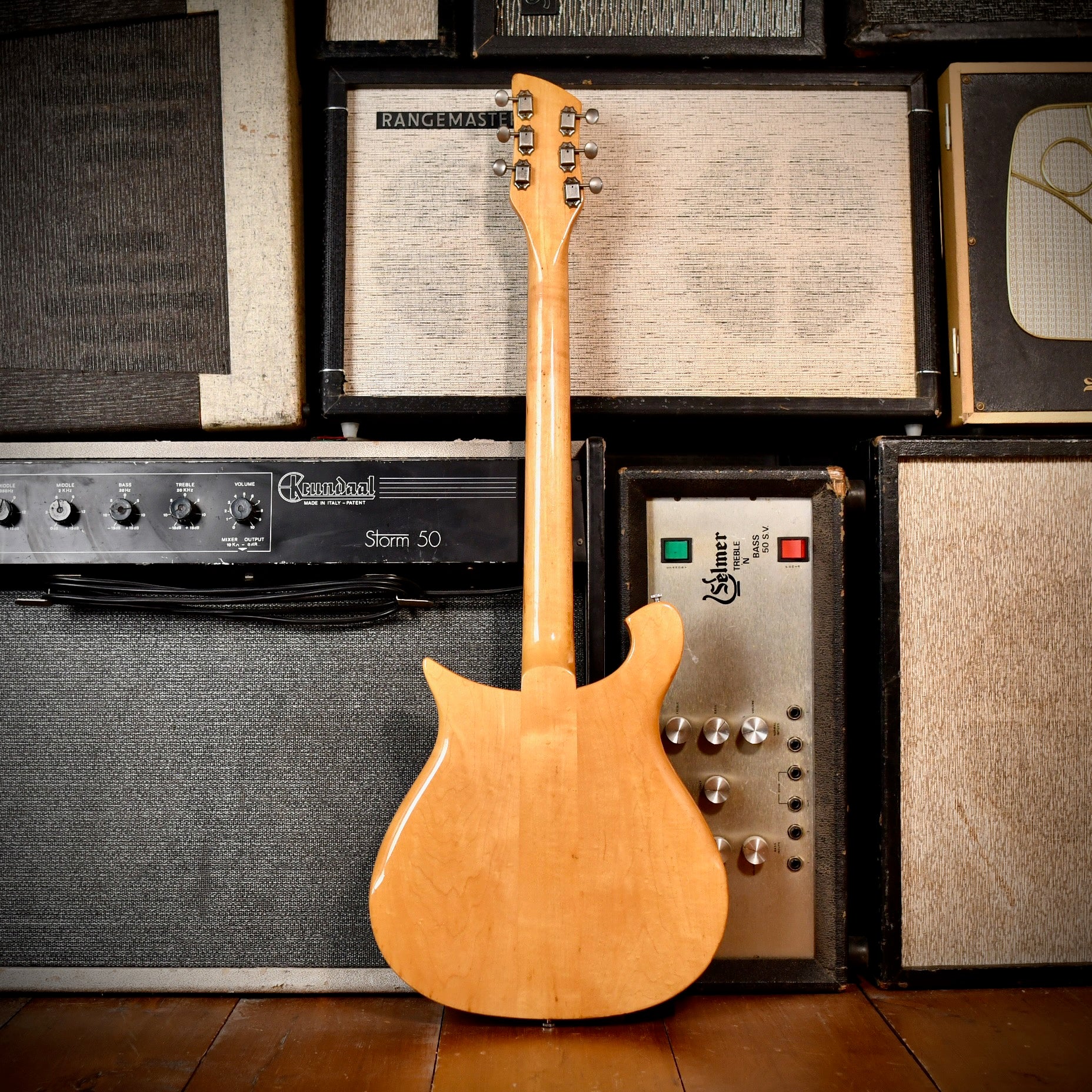 Rickenbacker 450 Mapleglo 1974