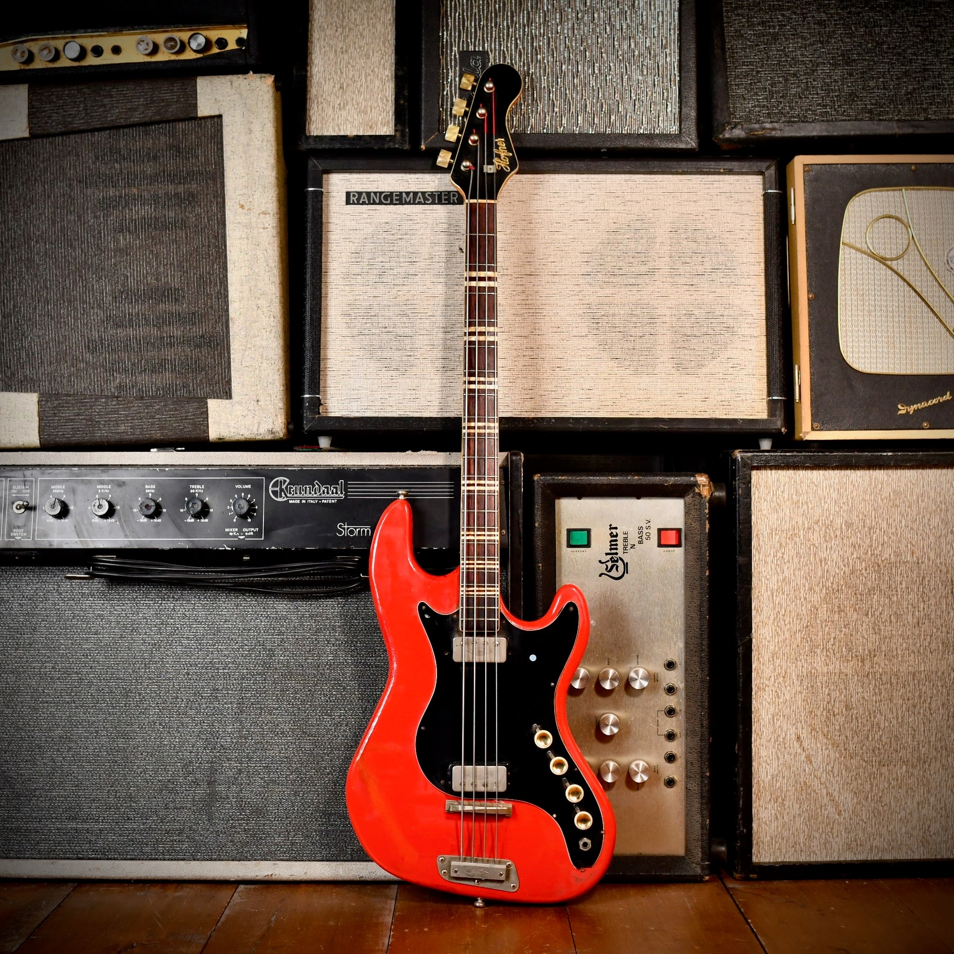 Hofner Artist 185 Bass Fiesta Red 1963