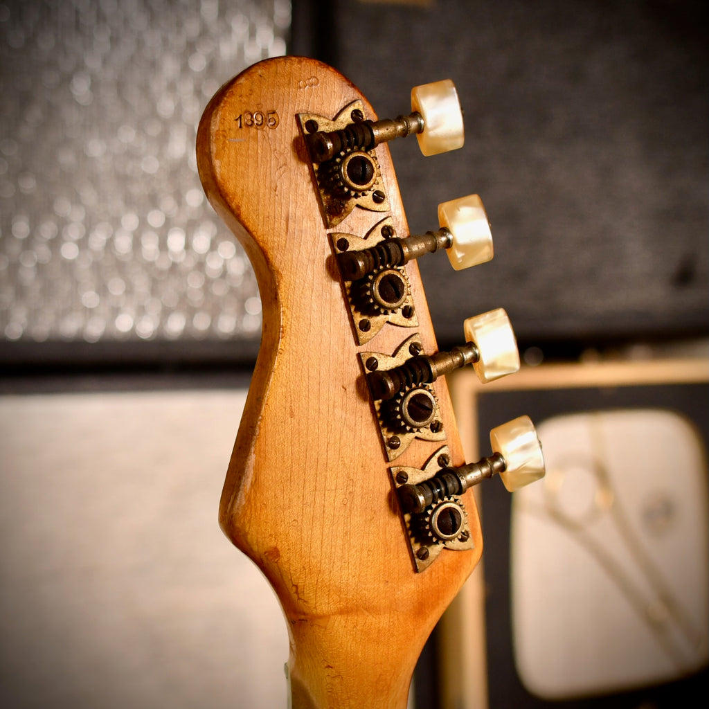 Hofner Artist 185 Bass Fiesta Red 1963