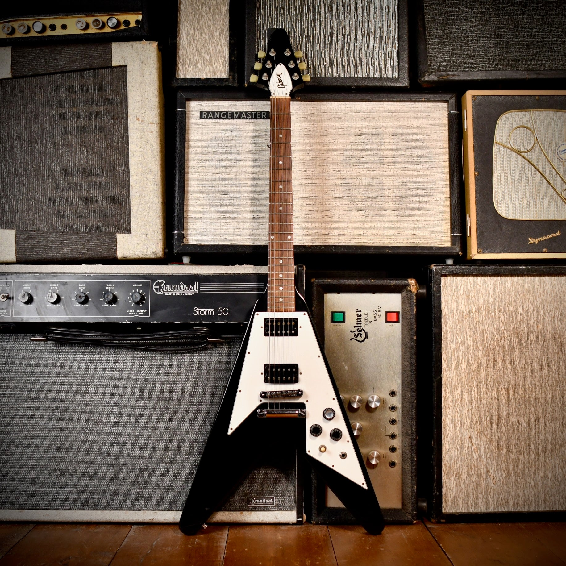 Gibson Flying V '67 RI Ebony 1998 – Hanks