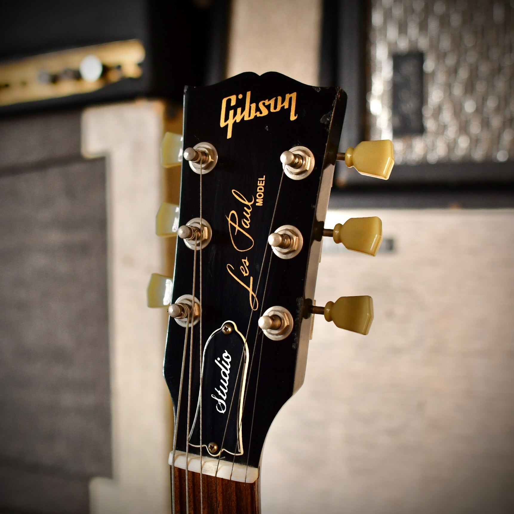 Gibson Les Paul Studio Black Black 2010