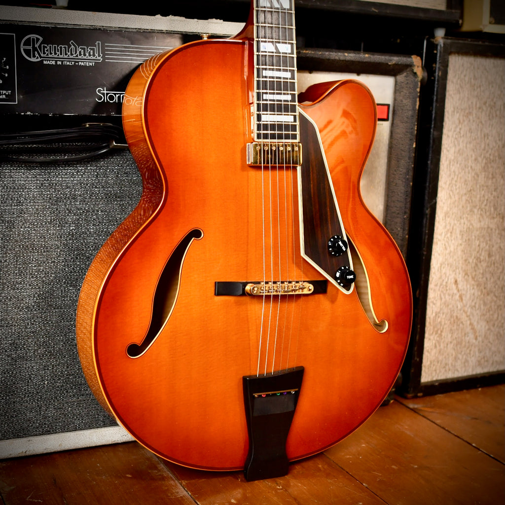 D'Aquisto DQ-NYE Archtop Violin Burst 2011