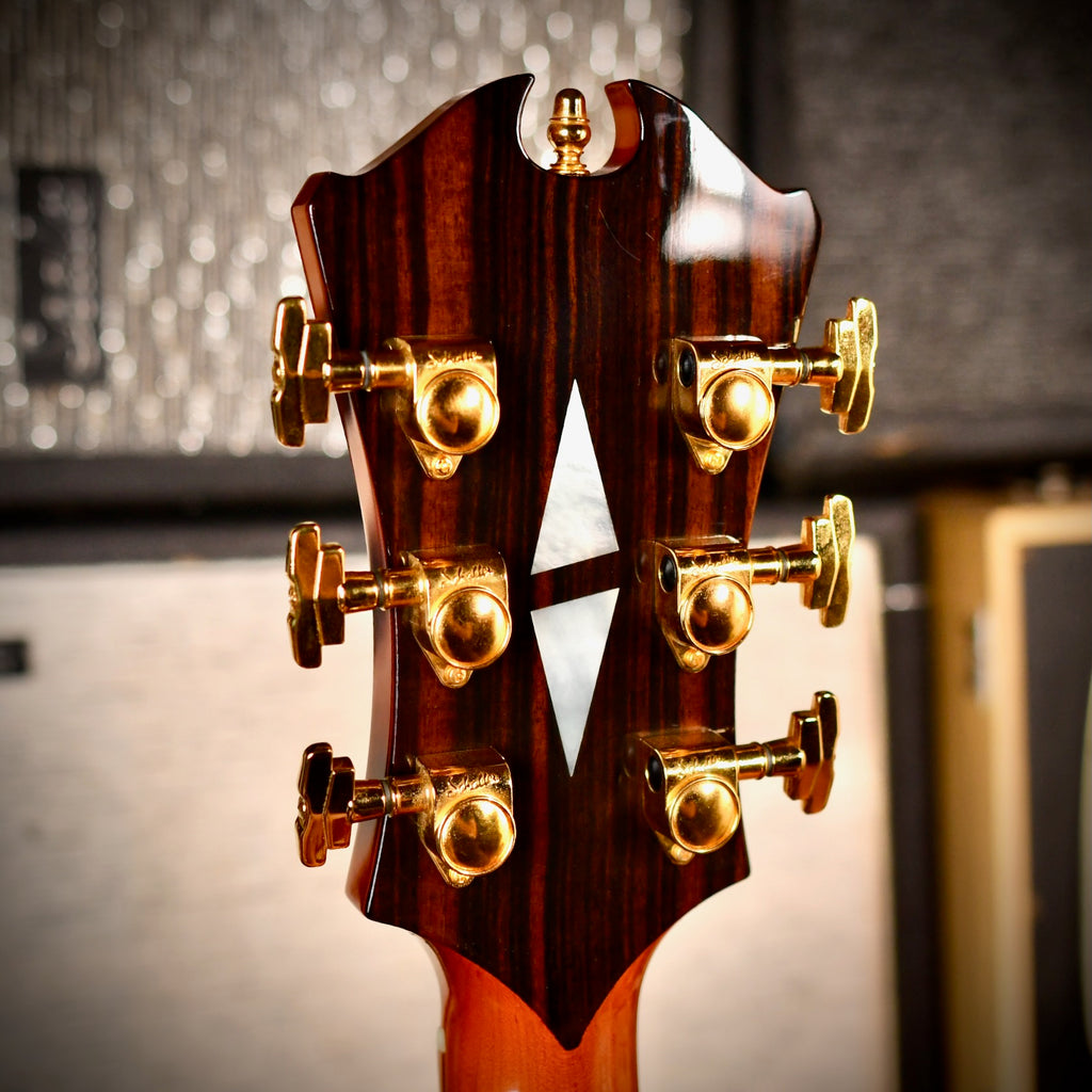 D'Aquisto DQ-NYE Archtop Violin Burst 2011