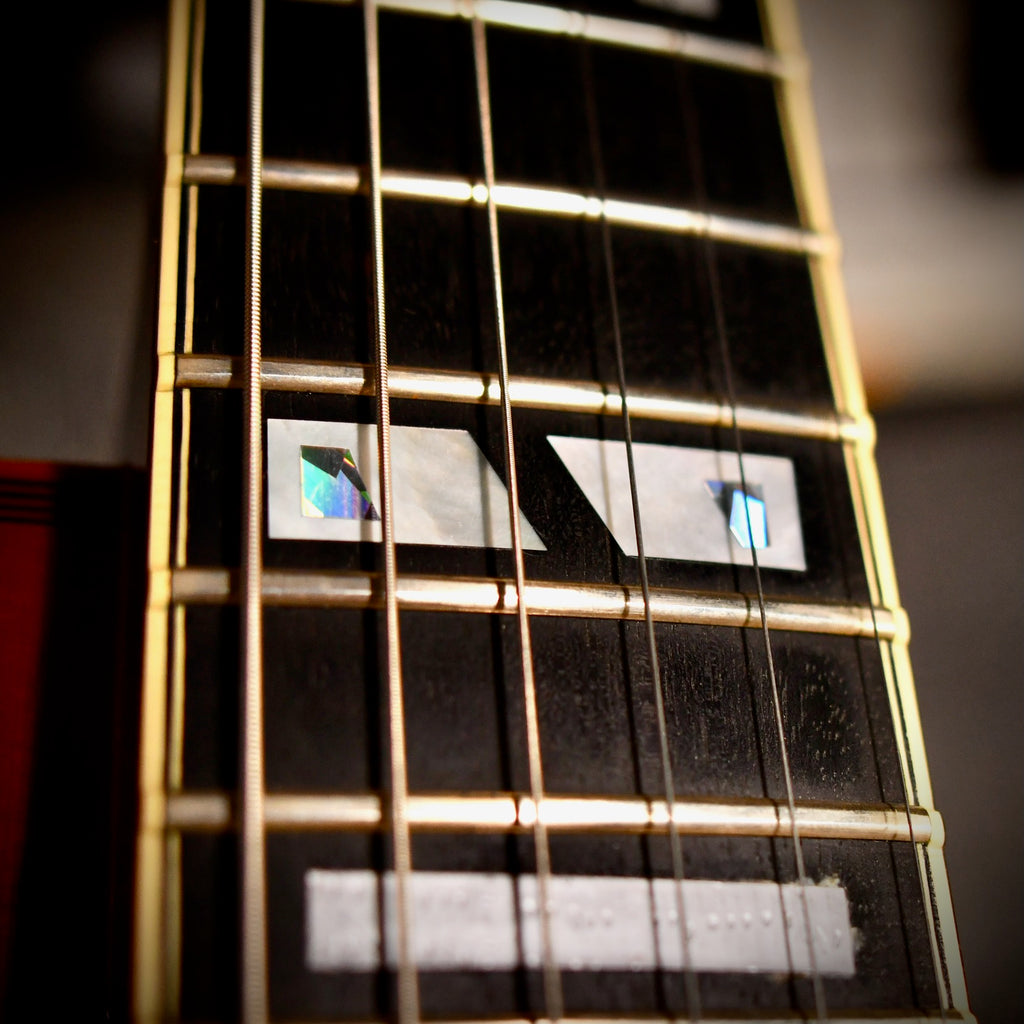 D'Aquisto DQ-NYE Archtop Violin Burst 2011