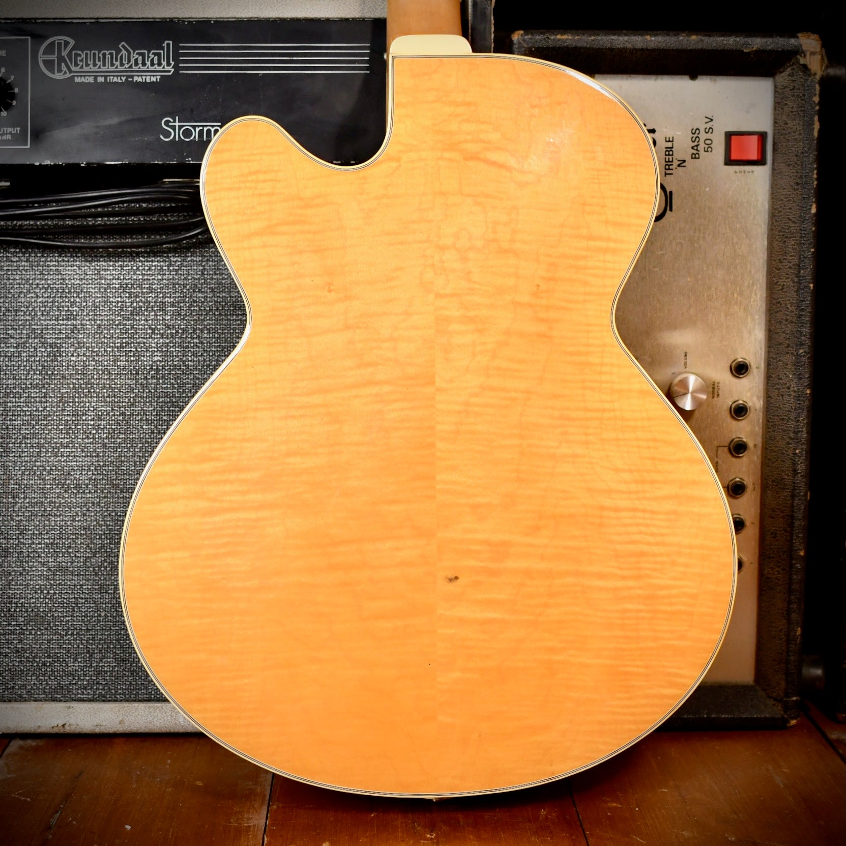 Fender D'Aquisto Elite Natural 1984