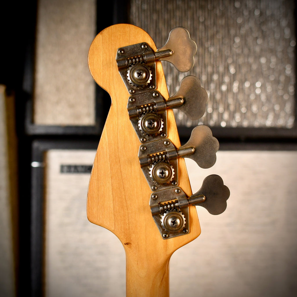 Fender Musicmaster Bass White Refinish 1978