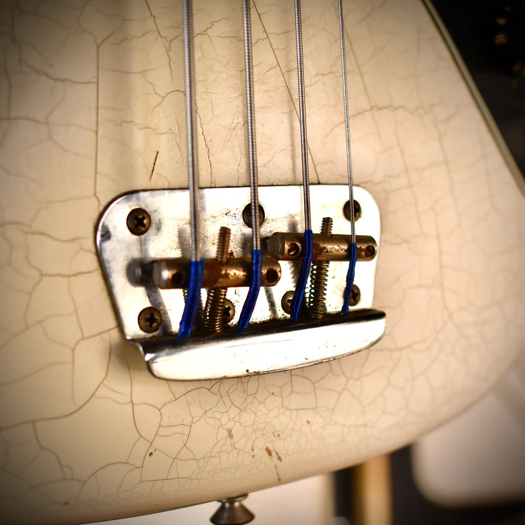 Fender Musicmaster Bass White Refinish 1978