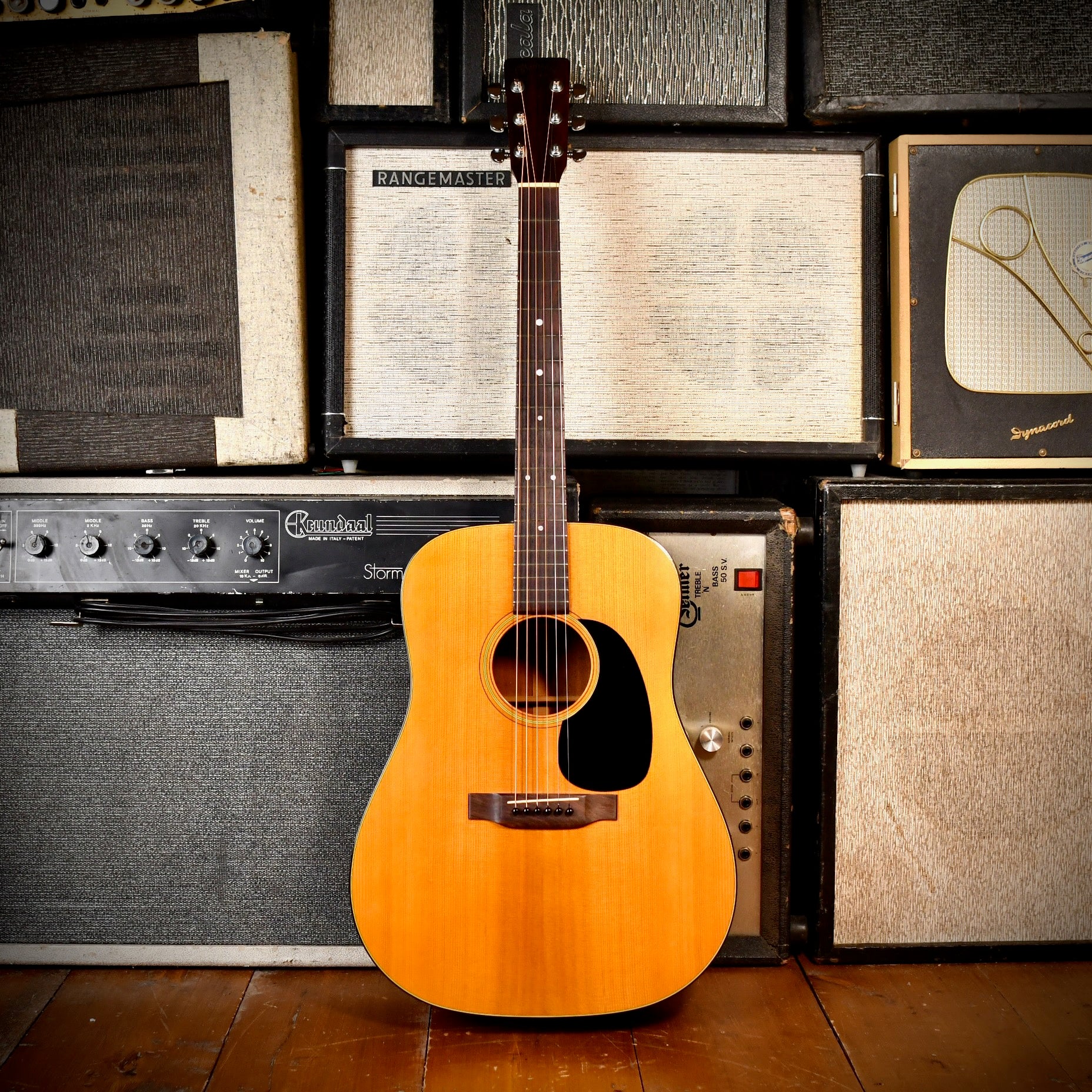 Martin D-18 Natural 1973