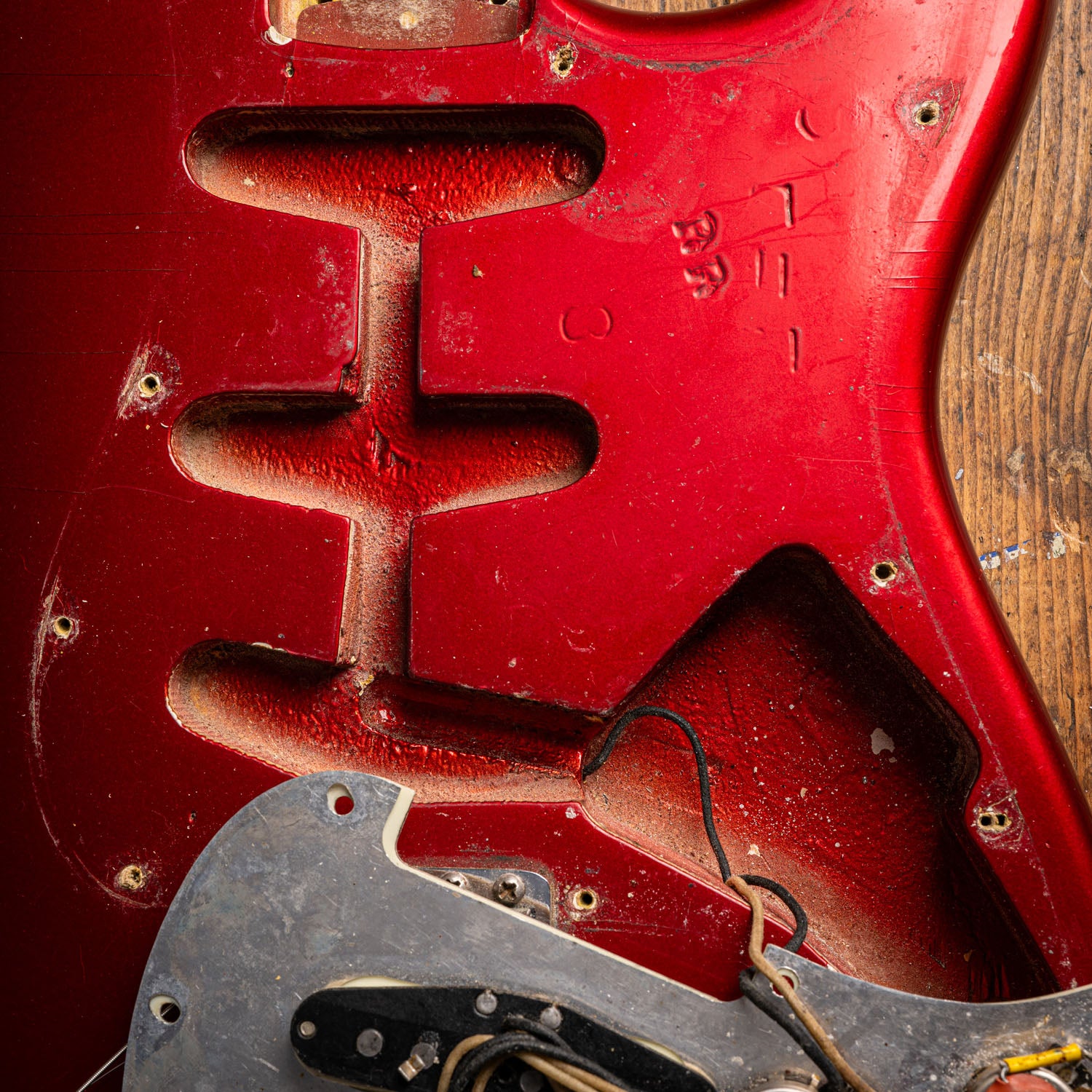 Fender Stratocaster with Birsdeye Maple Neck Candy Apple Red 1960