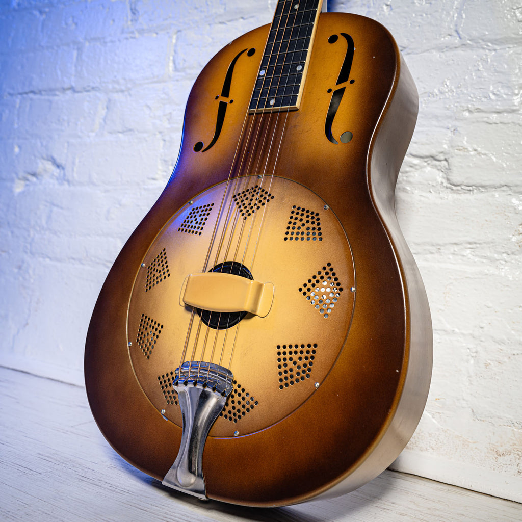 National Triolian Walnut Burst 1930